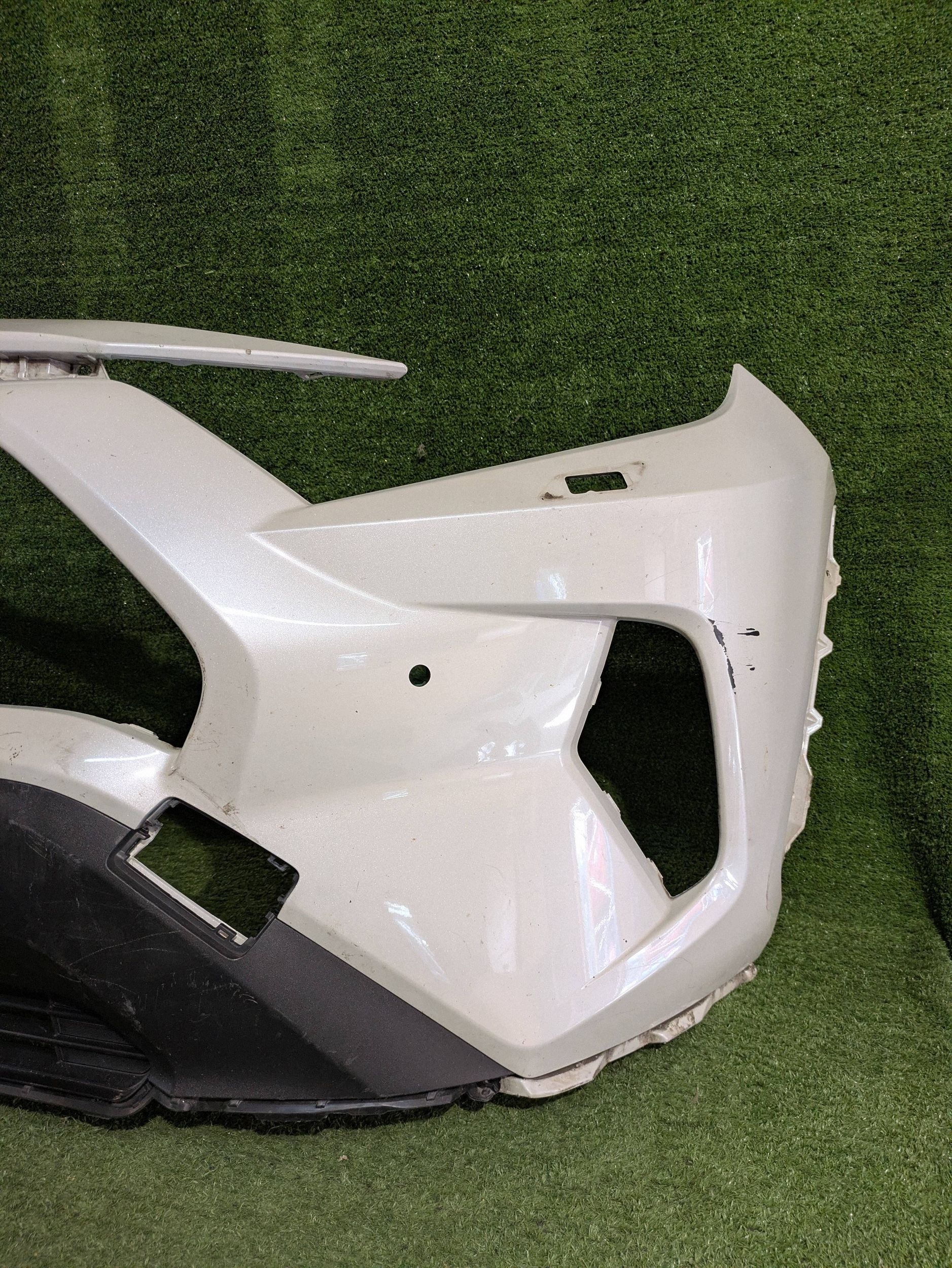 front bumper front TOYOTA RAV4 V 18- NR.Z9815