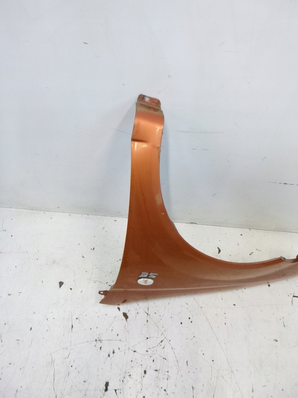 PARAFANGO SINISTRA DAEWOO KALOS 54U 09R.