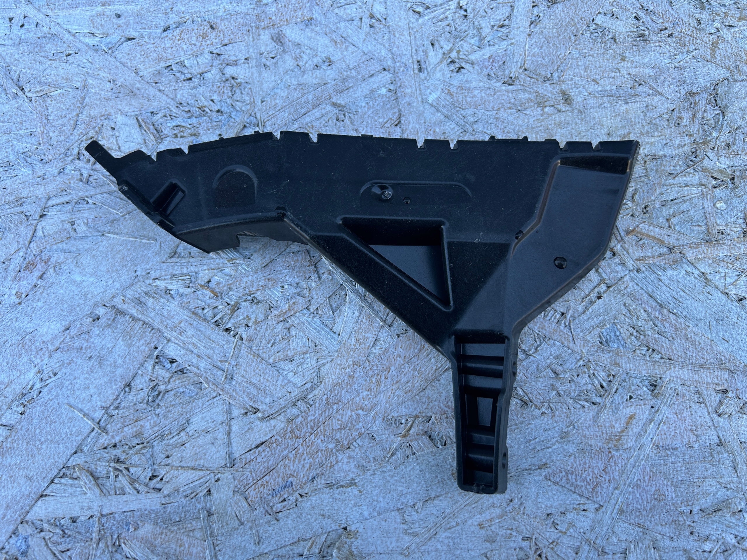 bumper bracket left rear part AUDI TT 8S 8S0807571