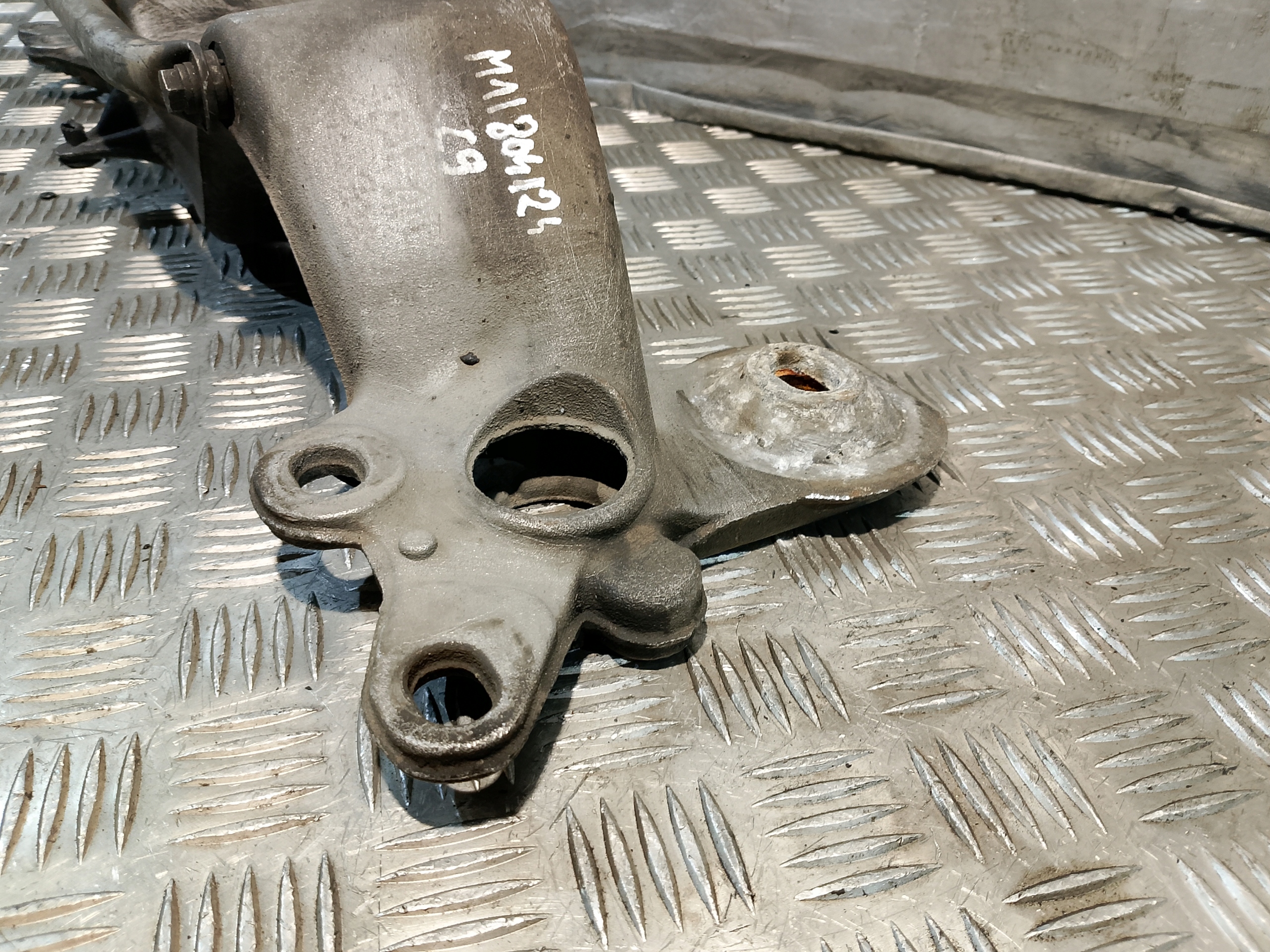 supporto Supporto cambio ingranaggi AUDI A4 B6 OE 8E0399263R