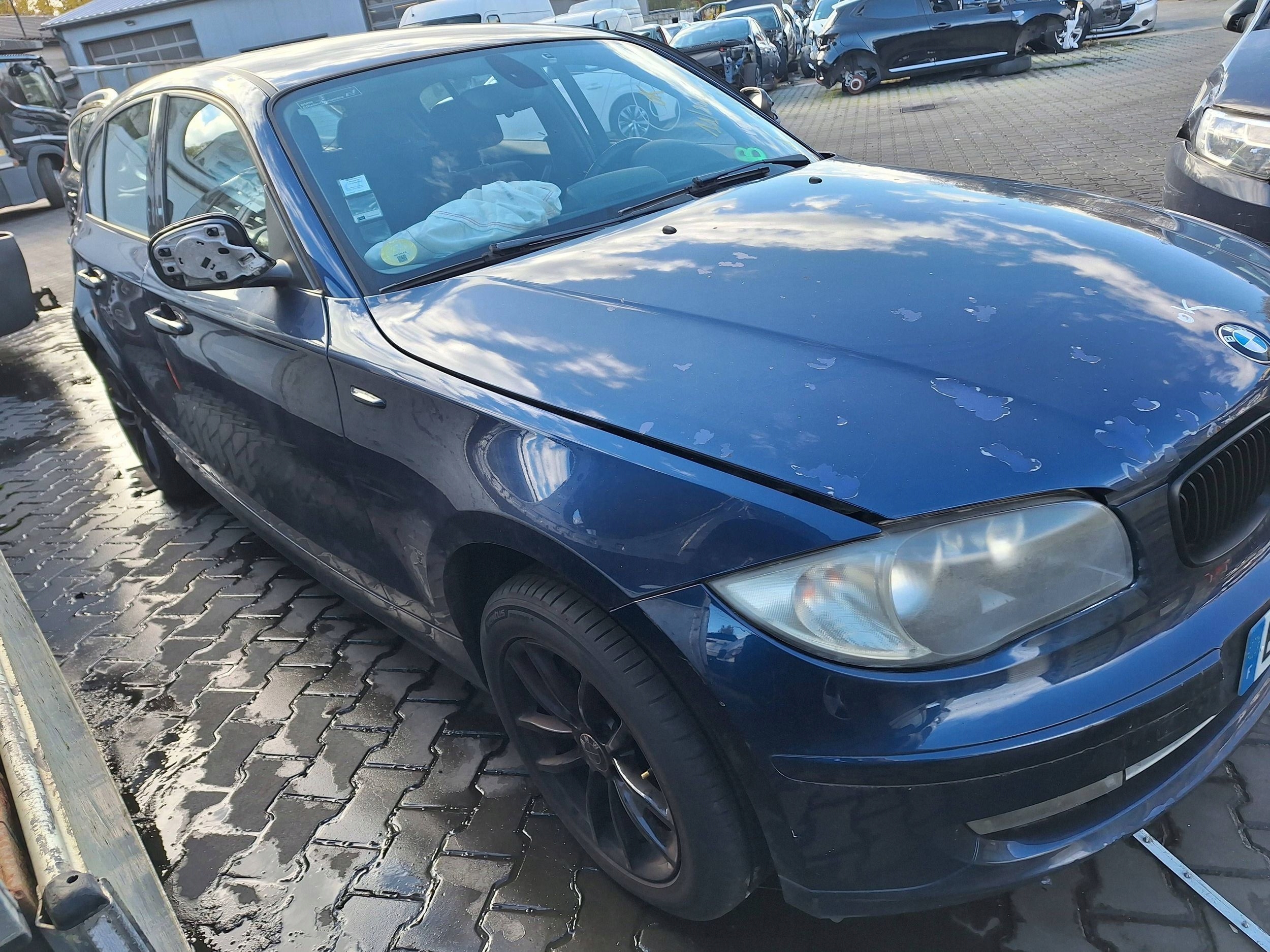 BMW 1 and E81 E82 E87 E88 LCI LIFT 07-11 REFLEKTOR light front right VALEO H7