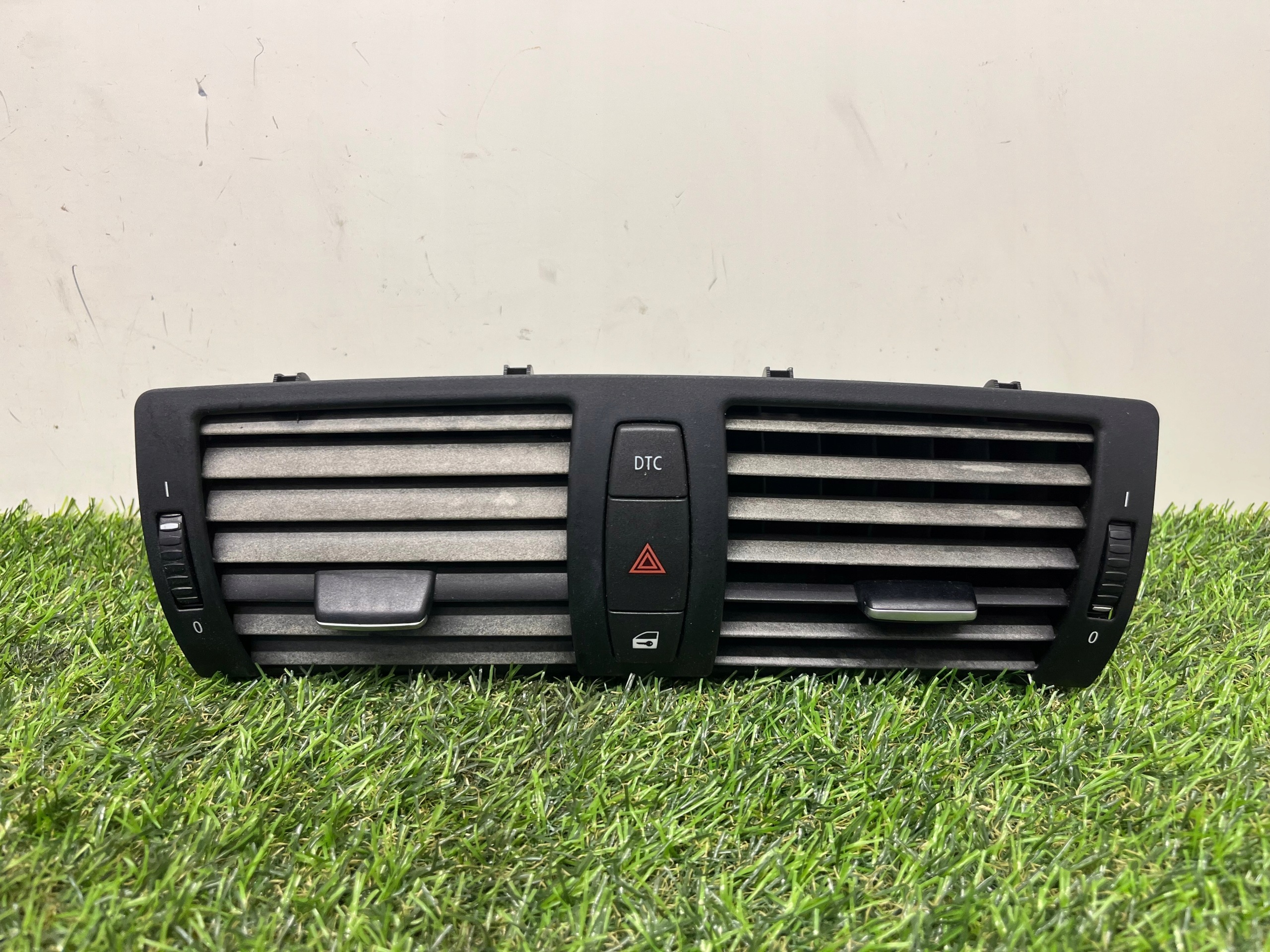 grid air conditioning devices central BMW E87 7059189-12
