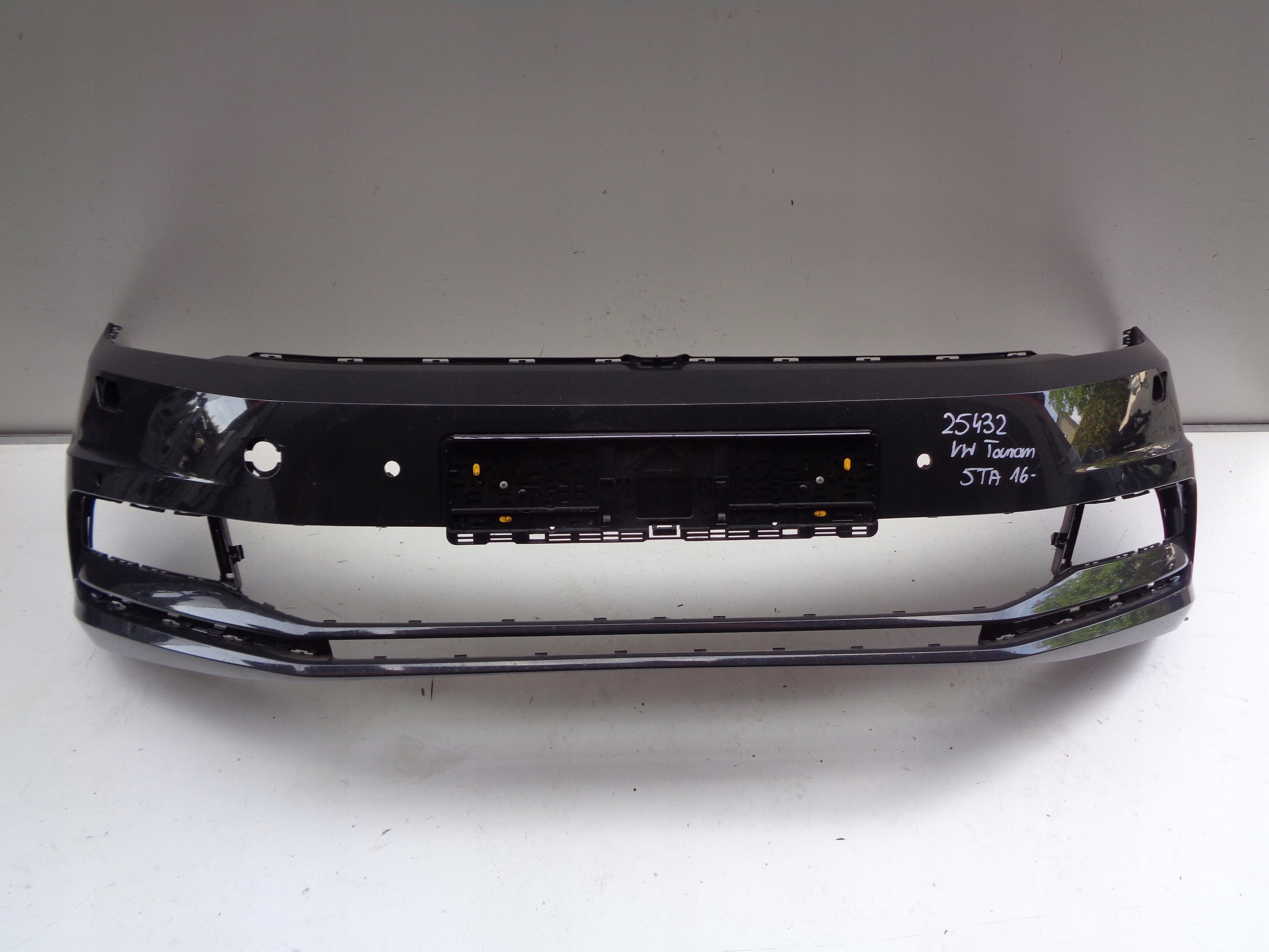 front bumper VW TOURAN 5TA 16- NR 25432