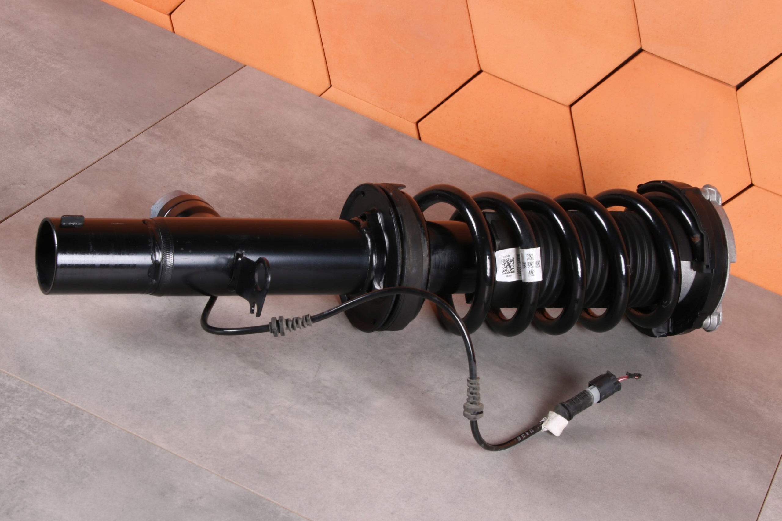 BMW G60 530eX 550eX shock absorber right front front VDC VDM XDRIVE 5A7FC63