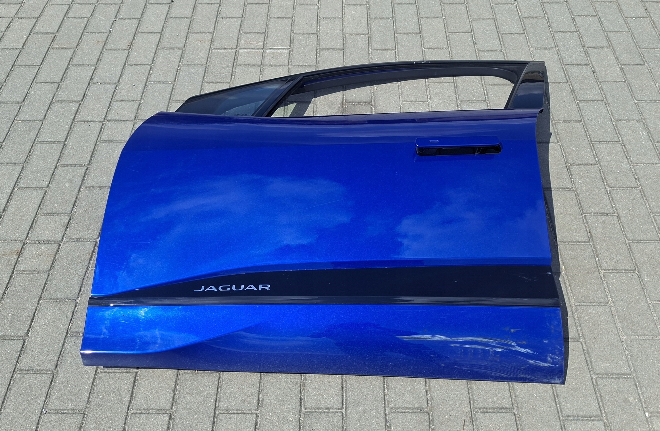 door front left front left complete JAGUAR and-PACE X590 JHK