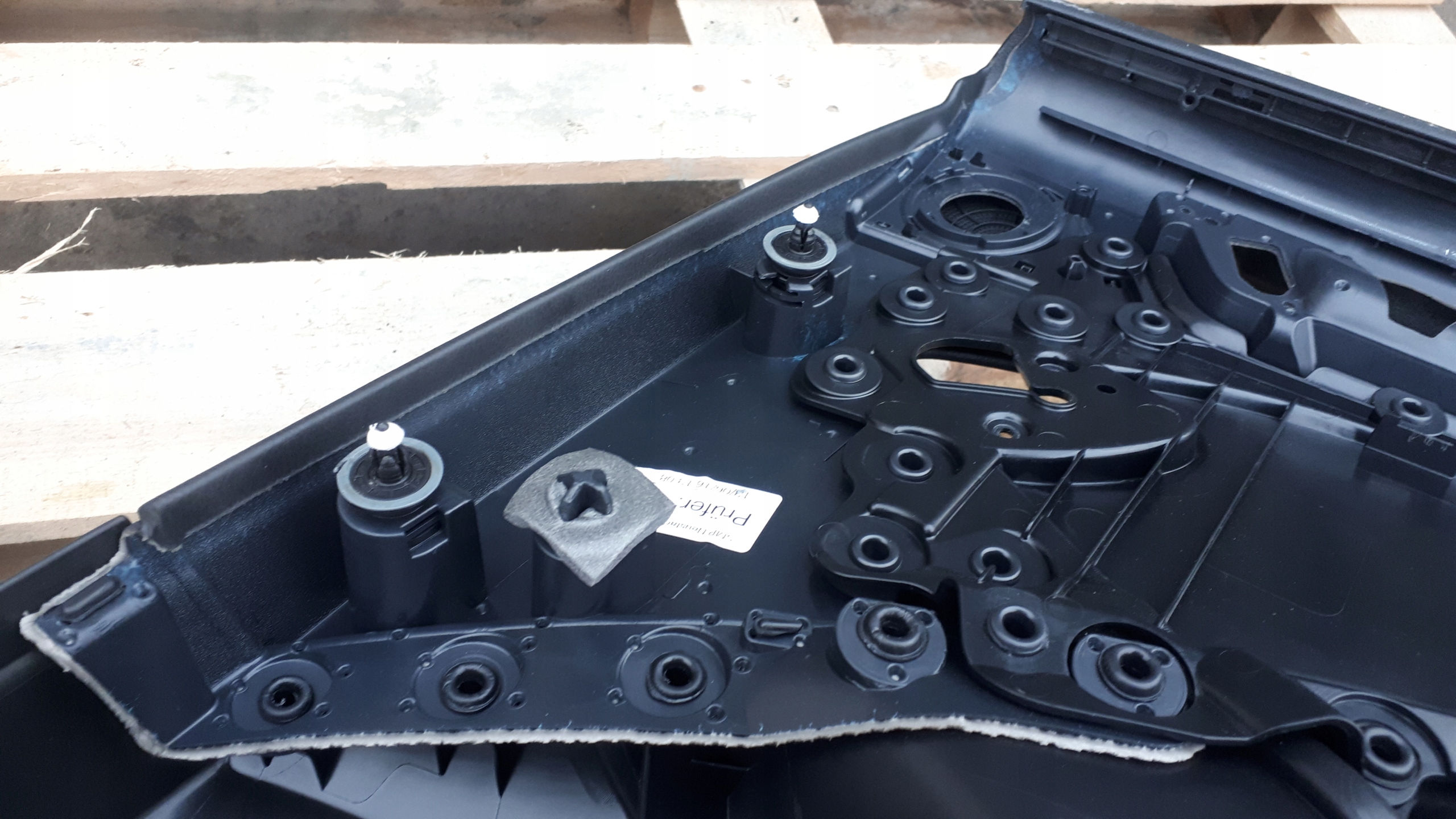 SQ5 8R Q5 side left rear part rear ALCANTARA