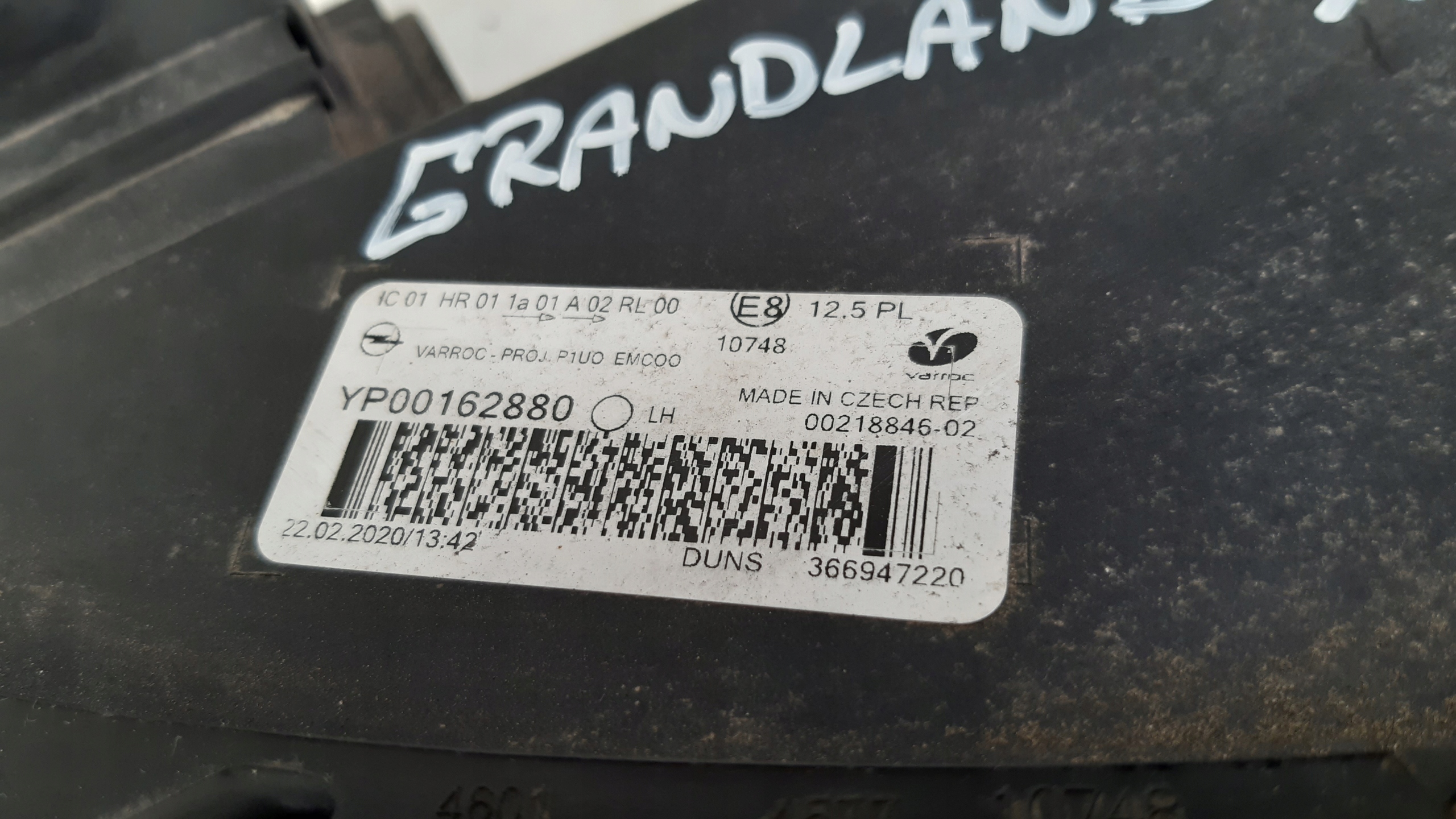 light left front europa full led 366947220 Opel Grandland X