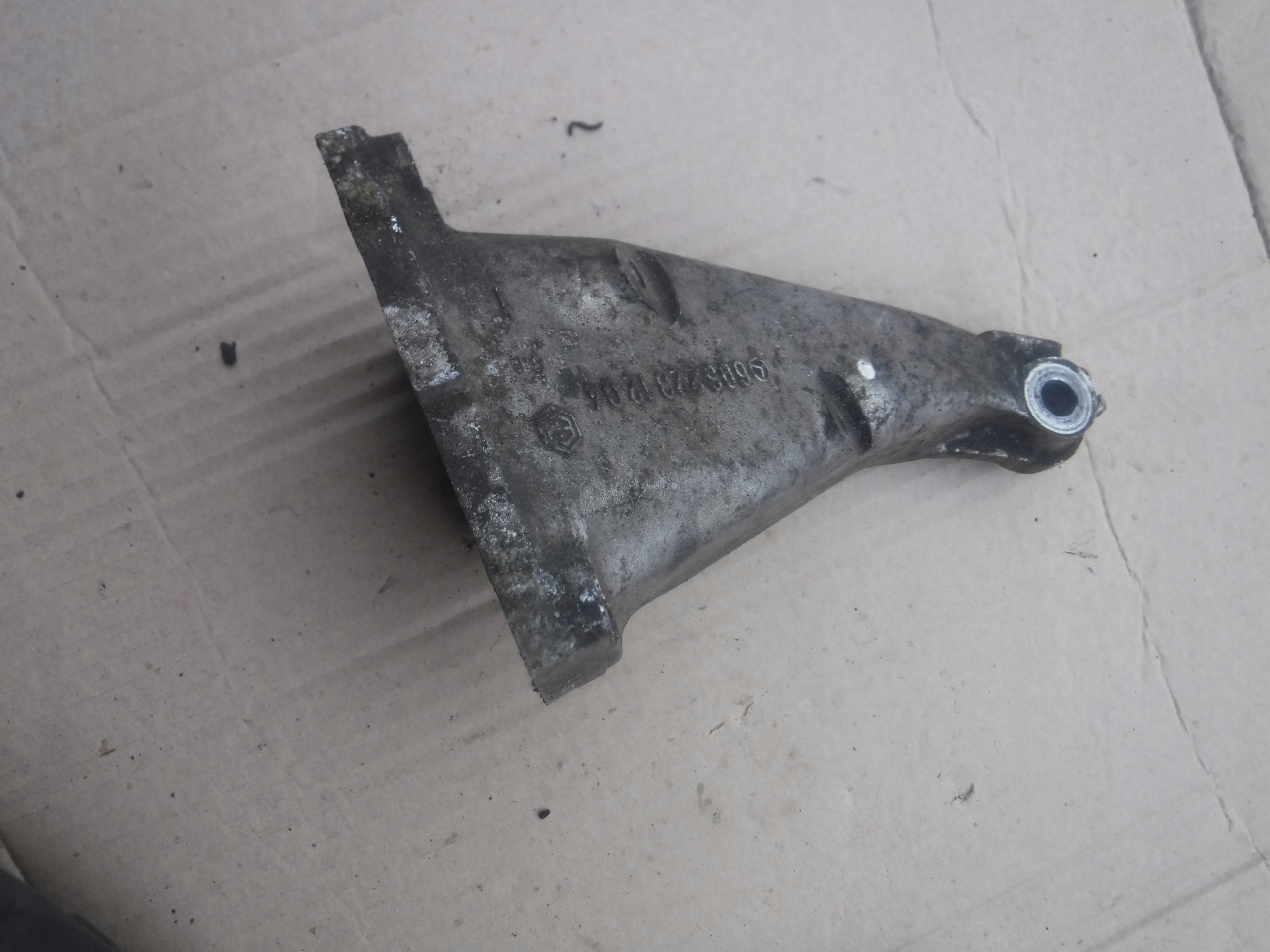MERCEDES W124 engine mount 6032231204 3,0e 4 matic