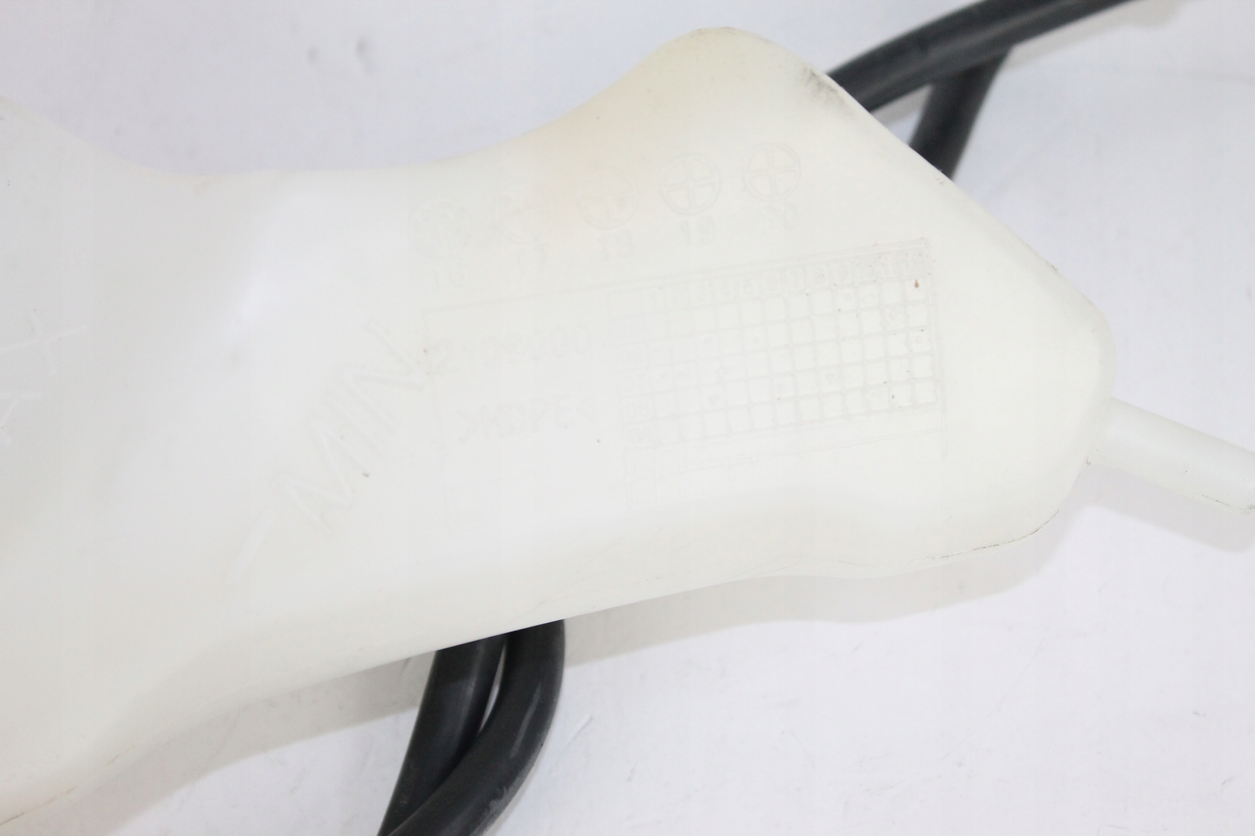 TRIUMPH TIGER SPORT 1050 20 + ЖИДКИЙ ТАНК