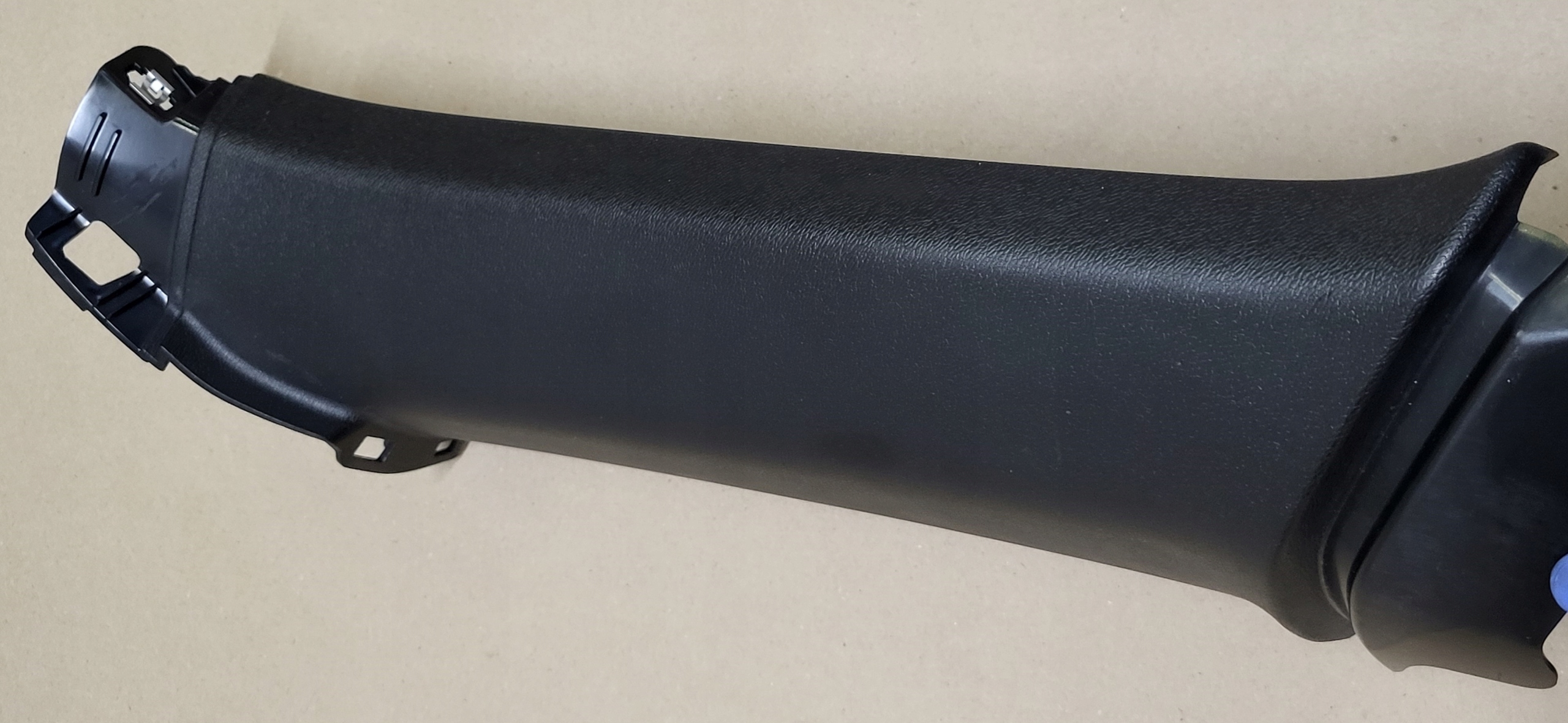 cover side SLUPKA C right rear part black, VOLVO XC60 II OE EU