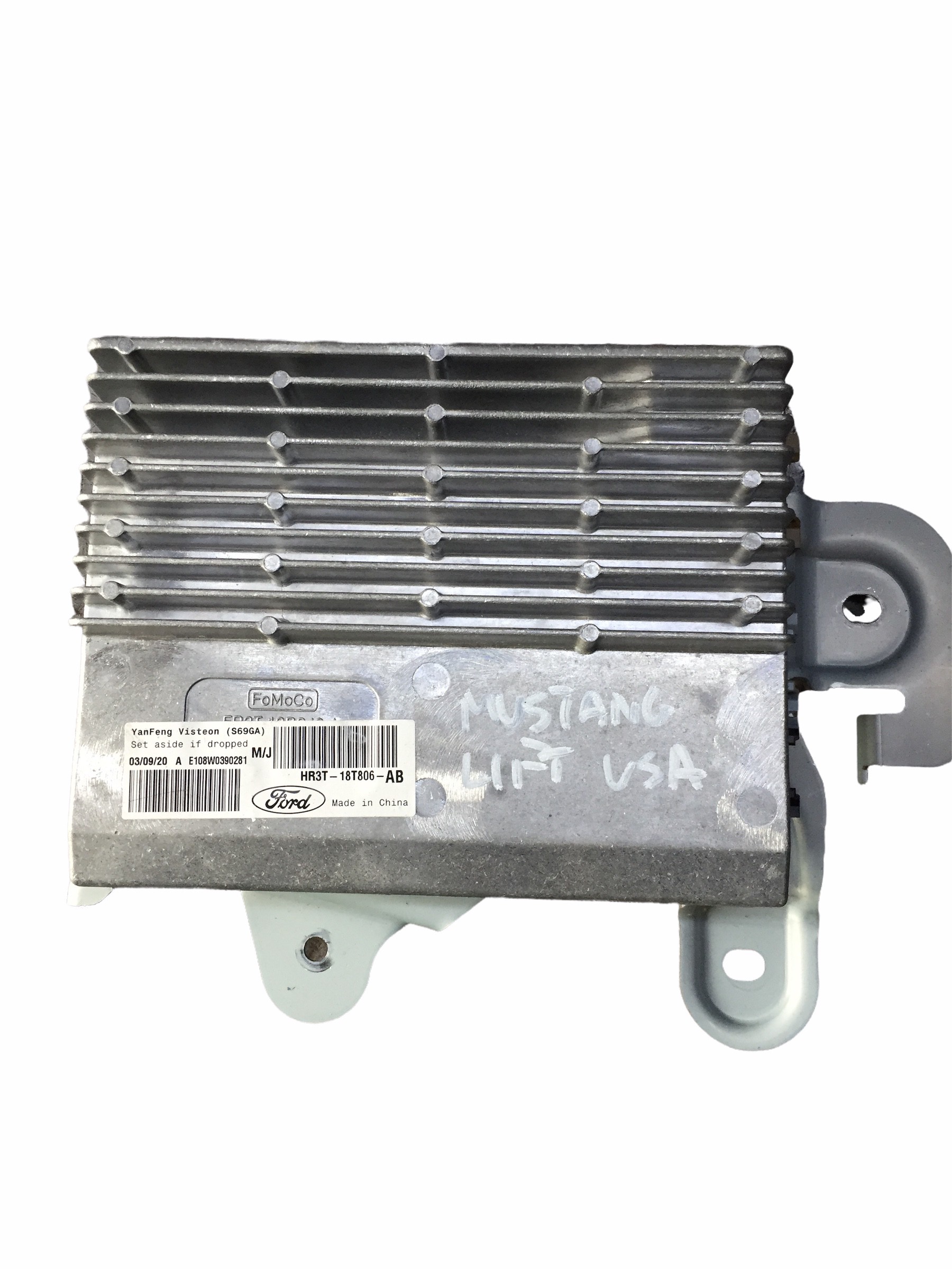 HR3T-18T806-AB - РАДИО УСИЛИТЕЛЬ FORD MUSTANG VI LIFT