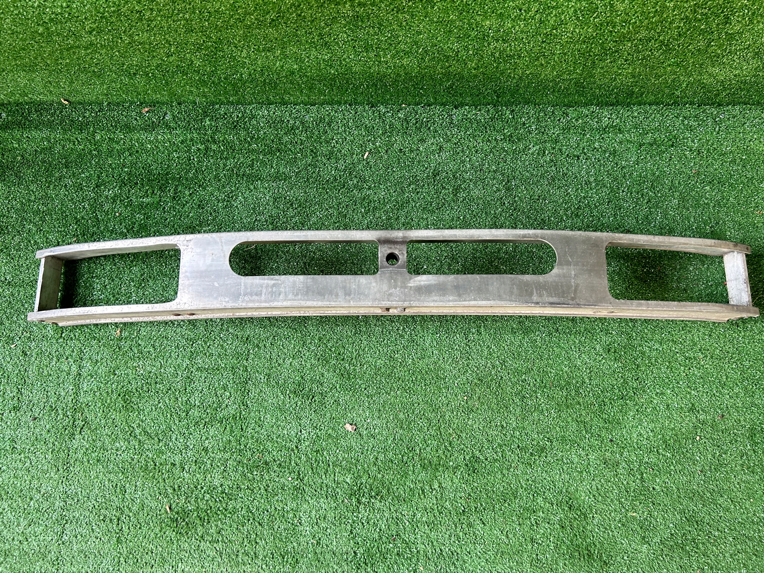 Porsche 944 968 sider front below bumper
