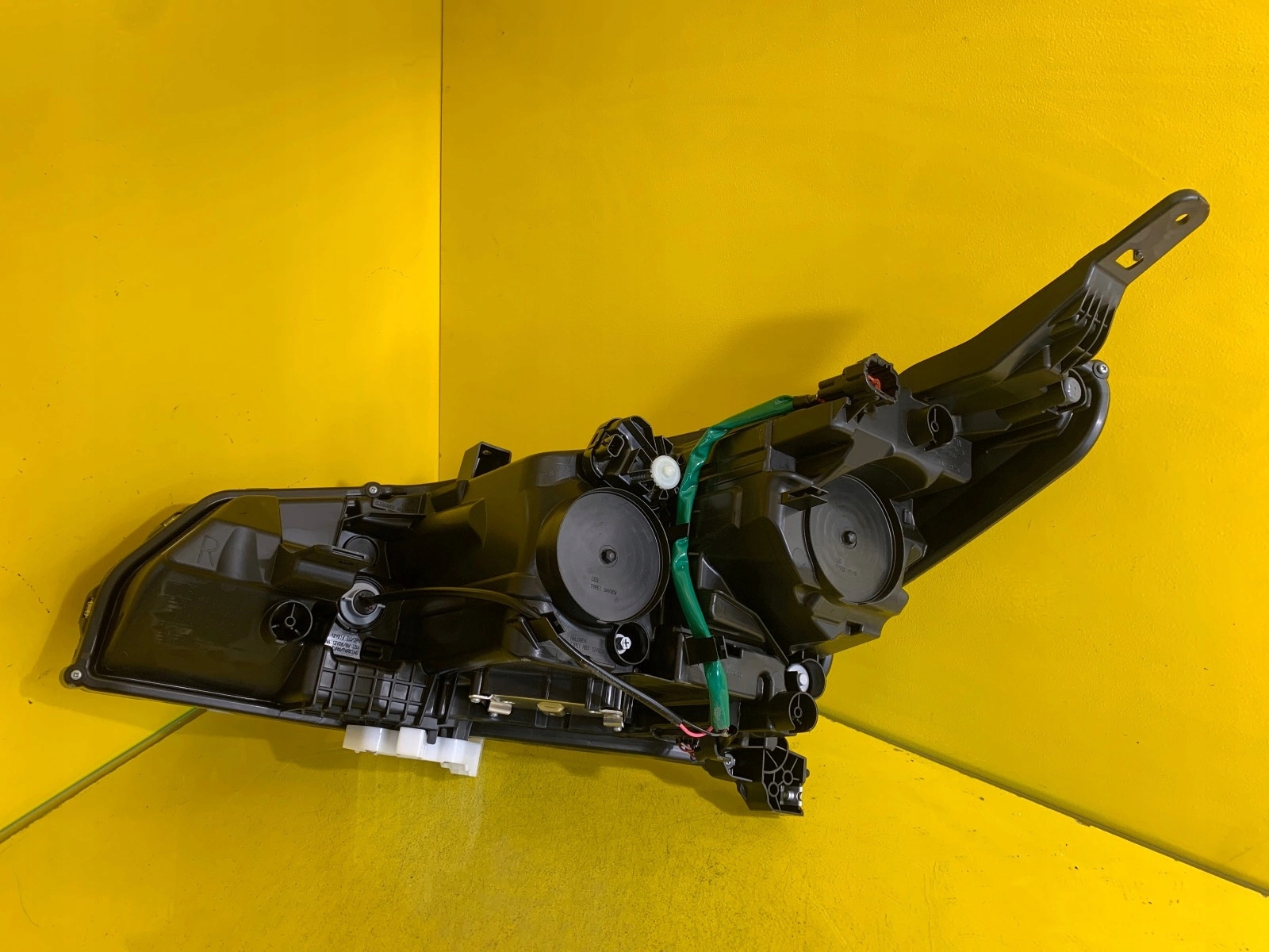 LIGHT RIGHT NISSAN LEAF II 17- FULL LED 260105SH5B