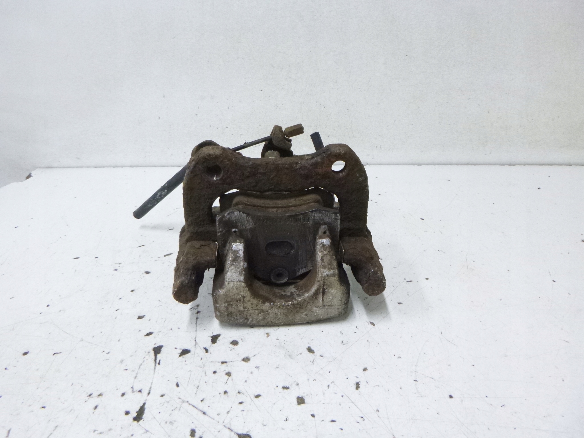 caliper brake rear part right Renault Clio III 1.2 2010r.