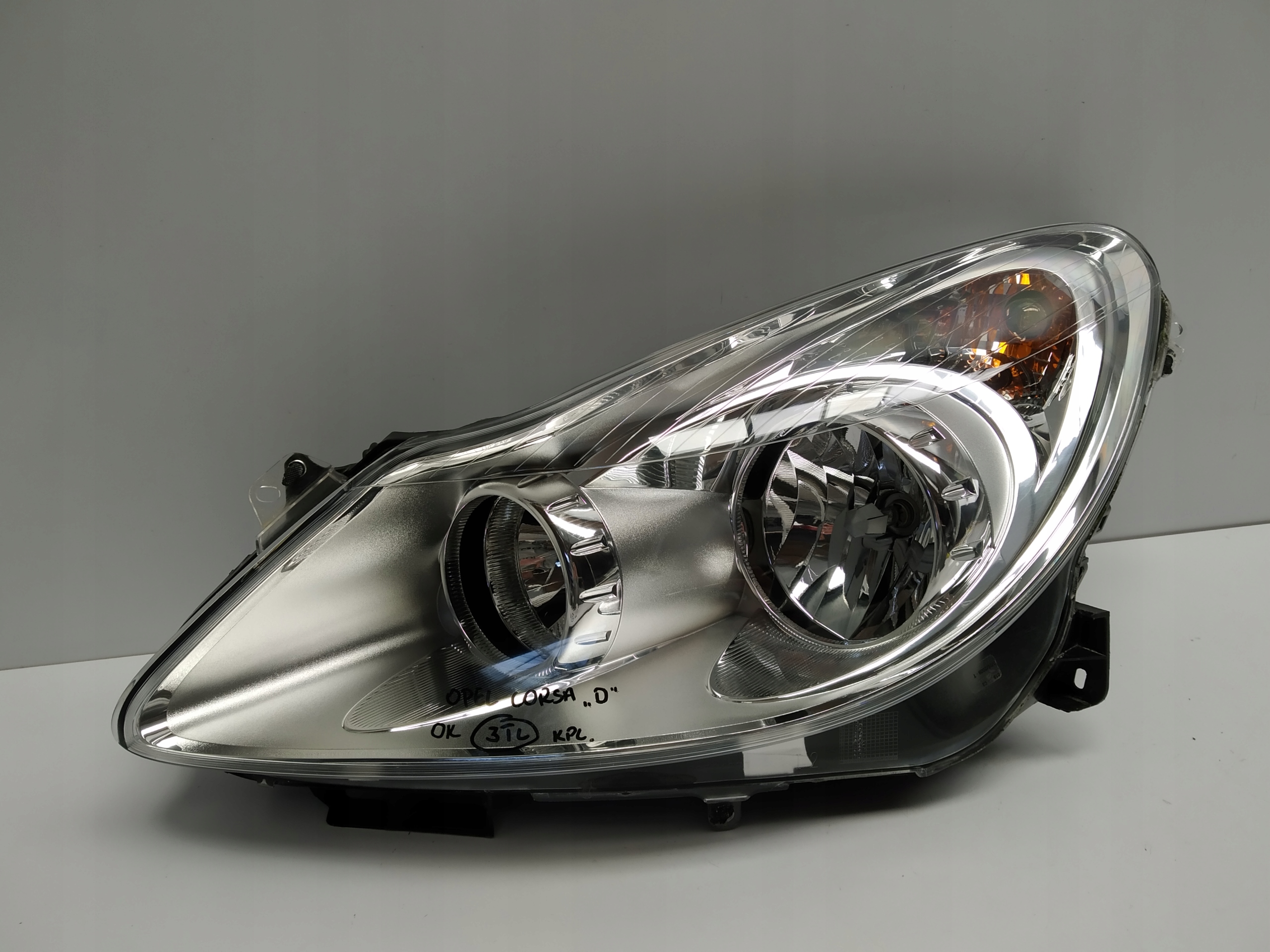 Corsa D reflektor light front left before lift OM 13186381