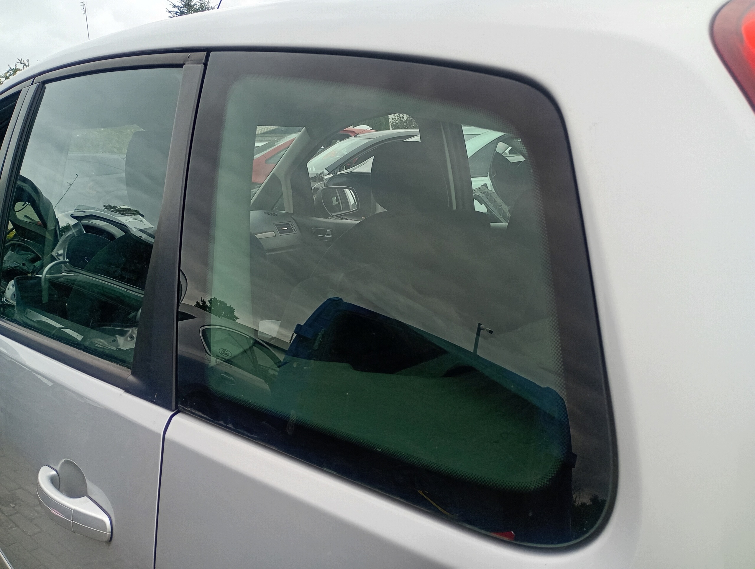 window side bodywork left rear rear part Ford C-MAX 1 and FL 07-11