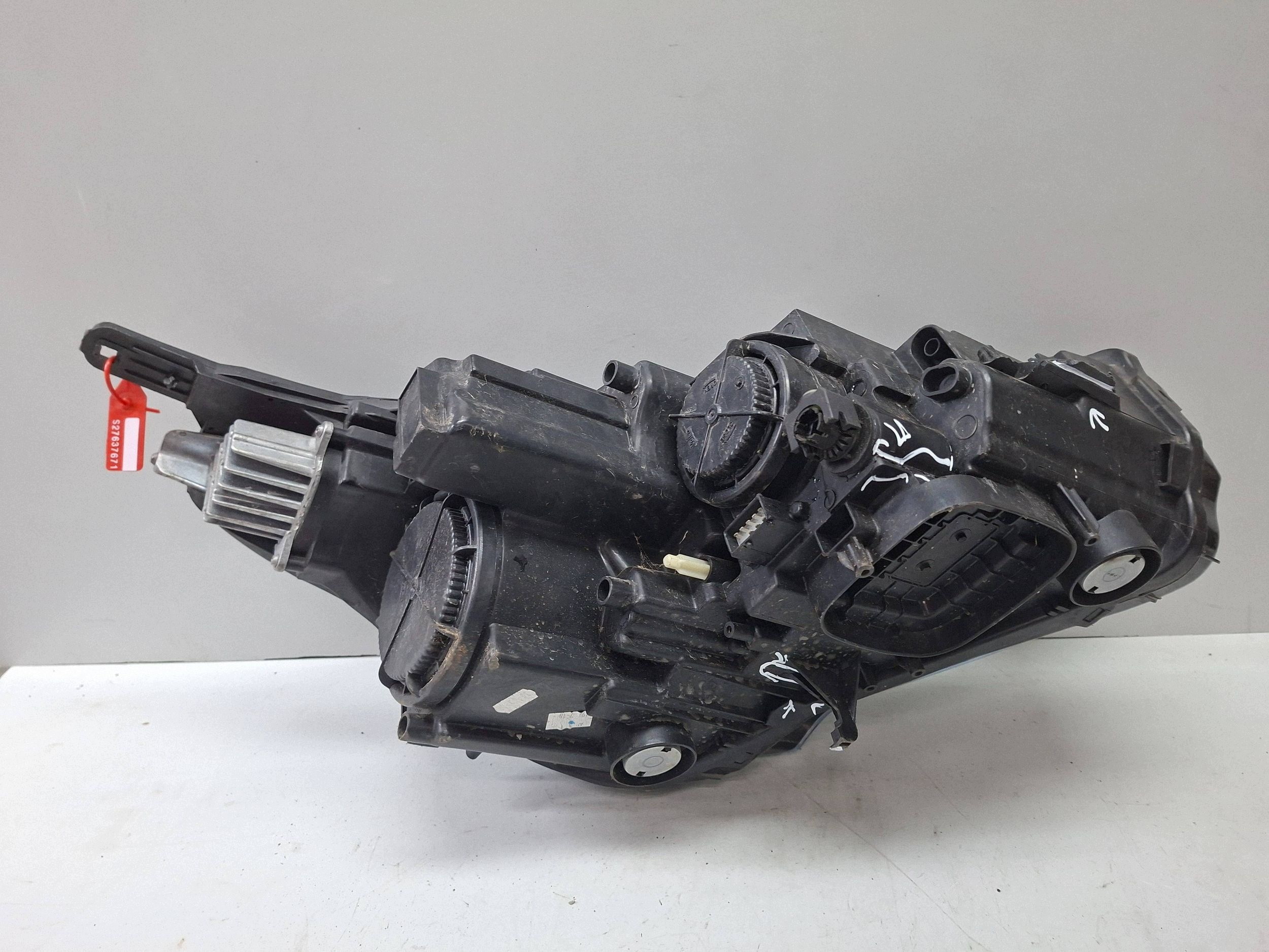 light front left LED 13467967 OPEL CROSSLAND X 2017