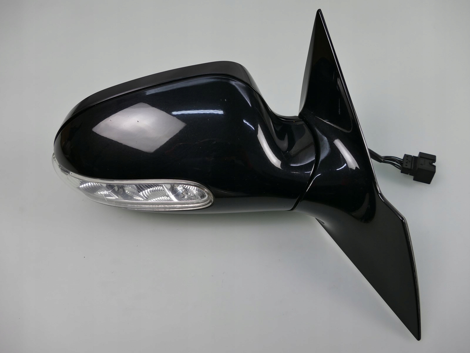 MERCEDES A209 W209 AMG mirror 11 PIN right 197