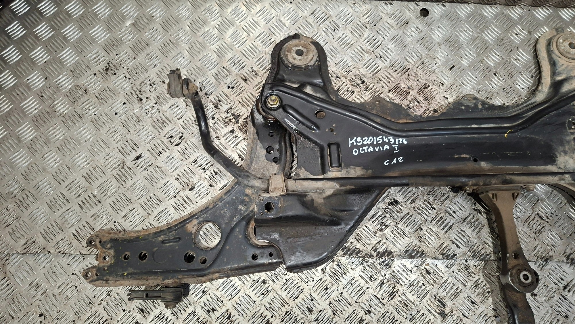 axle beam subframe front SKODA OCTAVIA and 1.6
