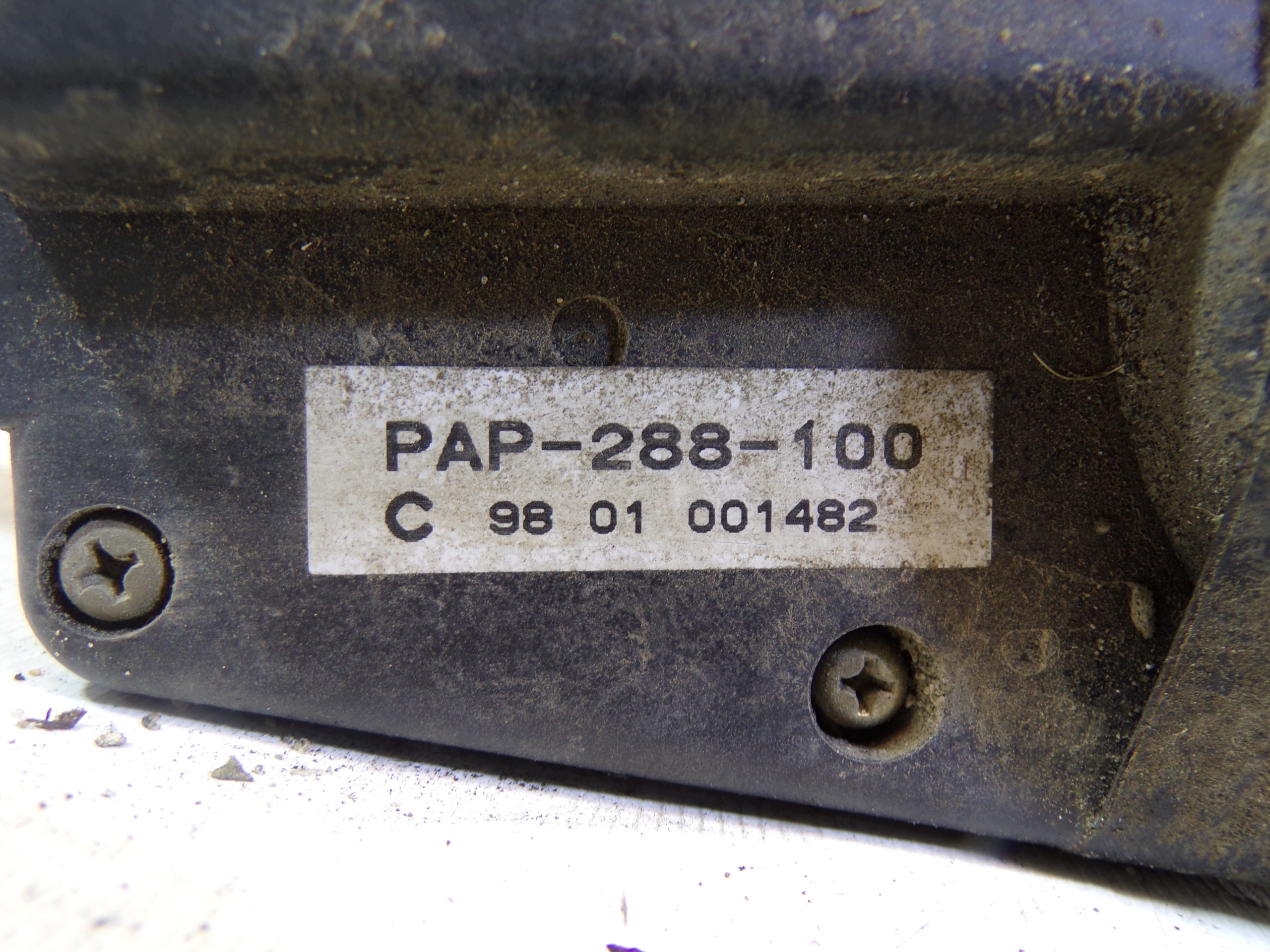 antenne elektrisch SUBARU FORESTER 1 und PAP-288-100 / 9801001482