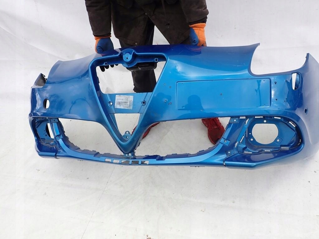 ALFA ROMEO GIULIETTA LIFT 16- bumper front SPR PDC