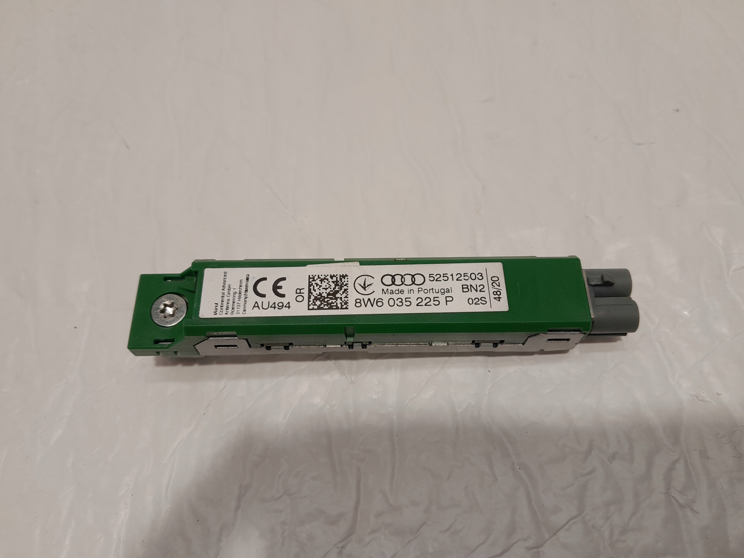 AUDI A4 B9 LIFT antenna amplifier 8W6035225P