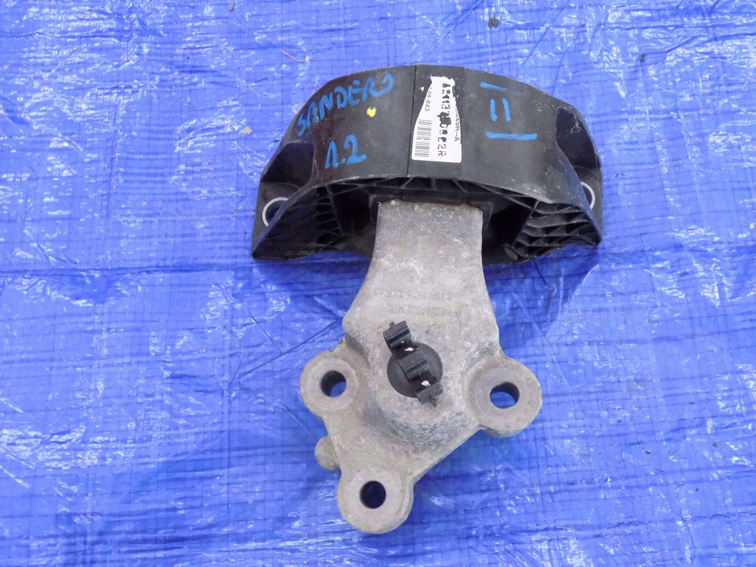 holder engine mount SANDERO II 1,2 112843505R