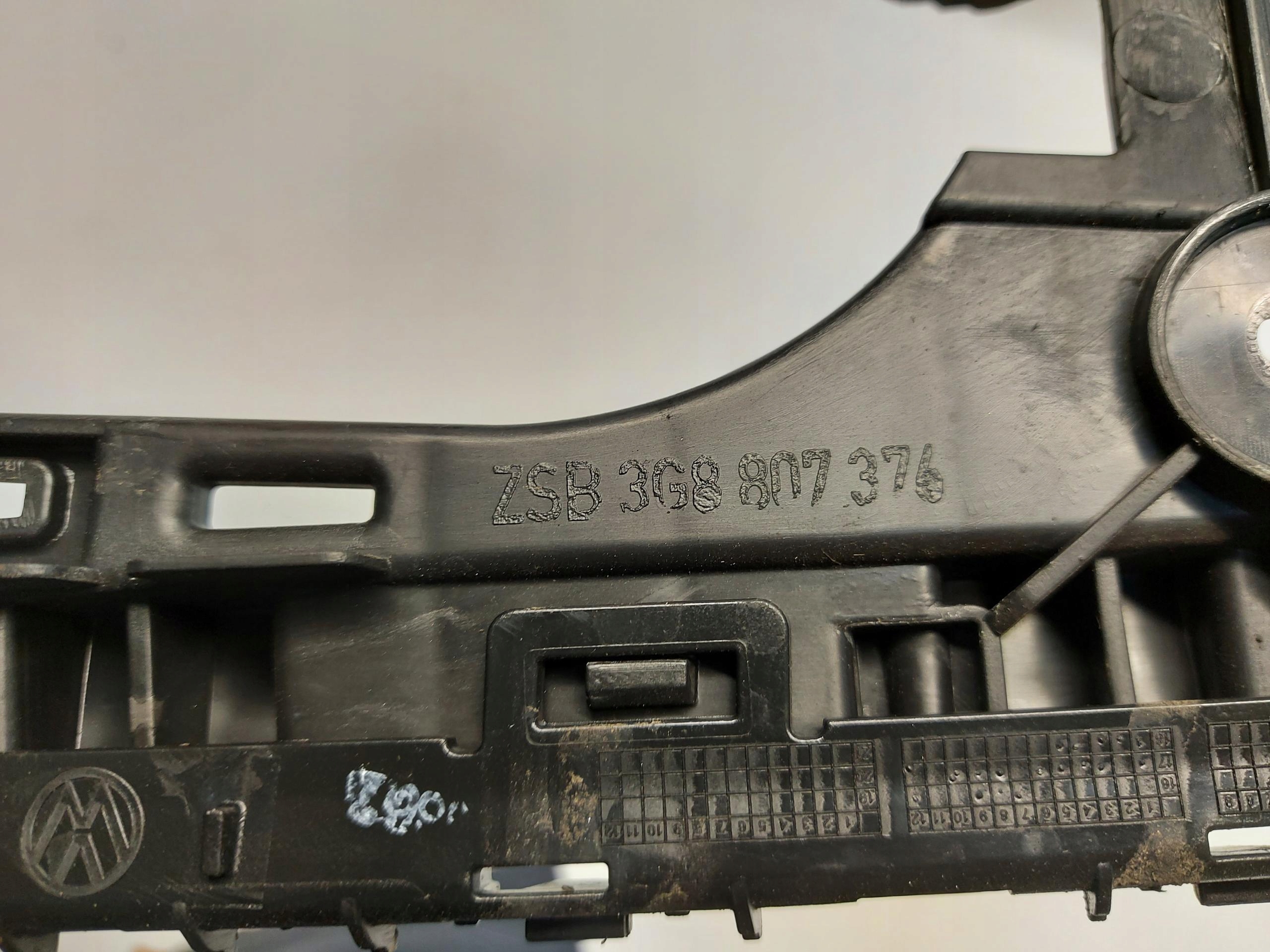 VW Arteon 3G8 2018r bumper bracket right rear part 3G8807376-JLK01