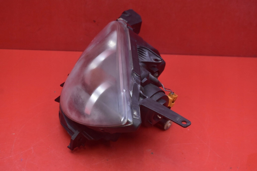 REFLEKTOR left light front lens EU P3665L MAZDA 3 1 and BK 03-06