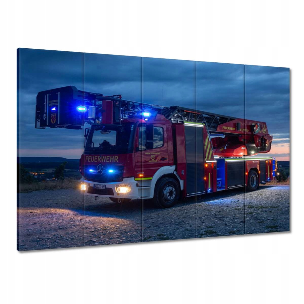 Obrazy 225x160 Wóz strażacki na sygnale