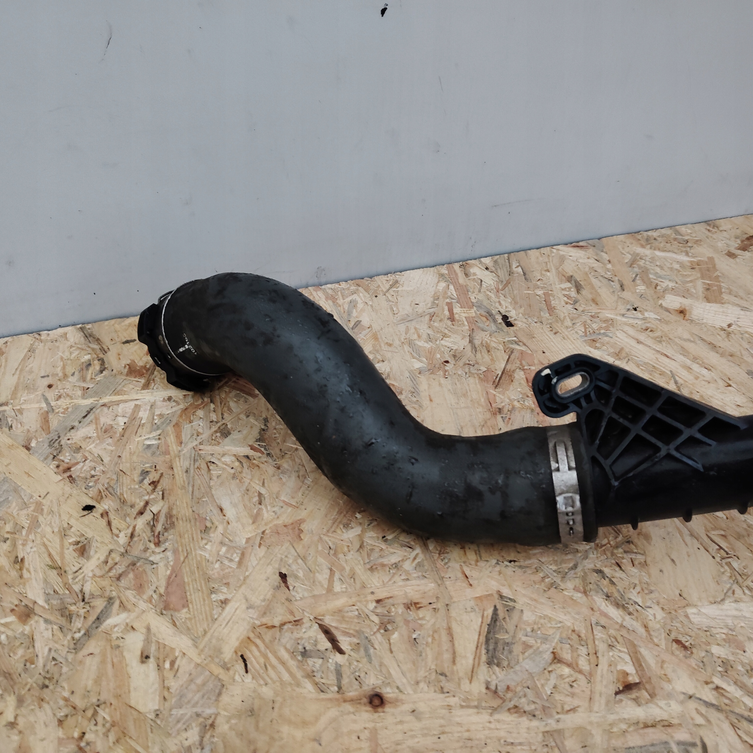 rohr intercooler RENAULT DACIA 144609034R