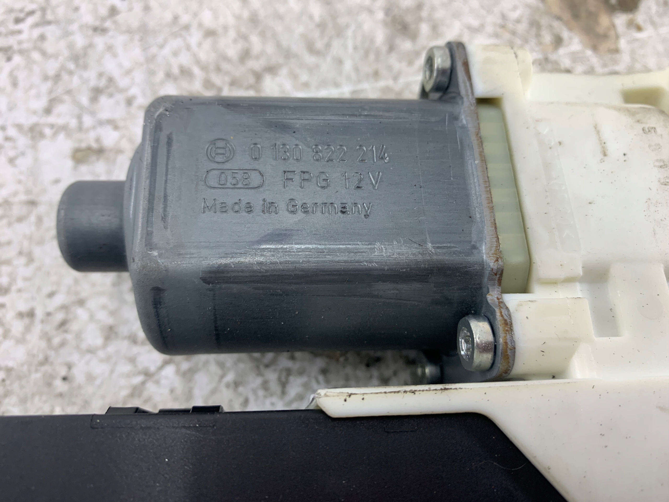FORD FOCUS MK2 mini motor windows right front 981406-103
