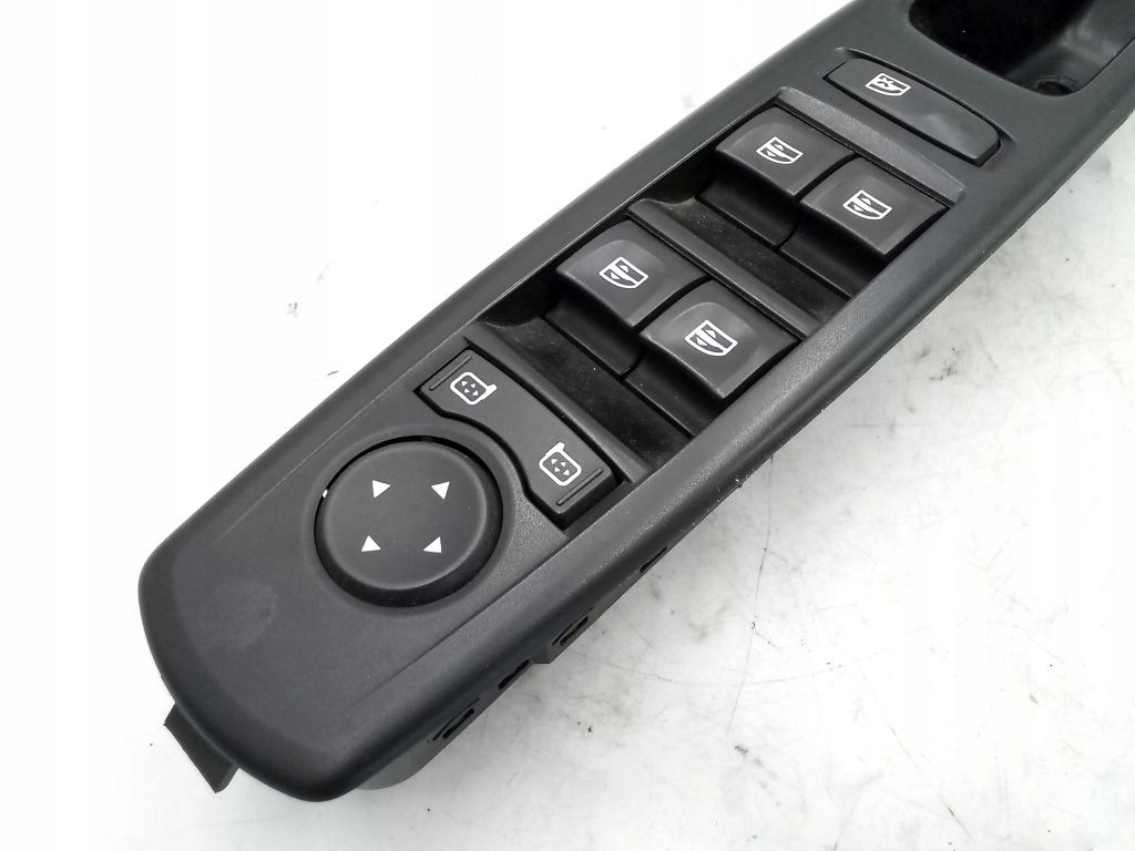 Renault Scenic III 3 panel control unit window control switch 809610016R EU