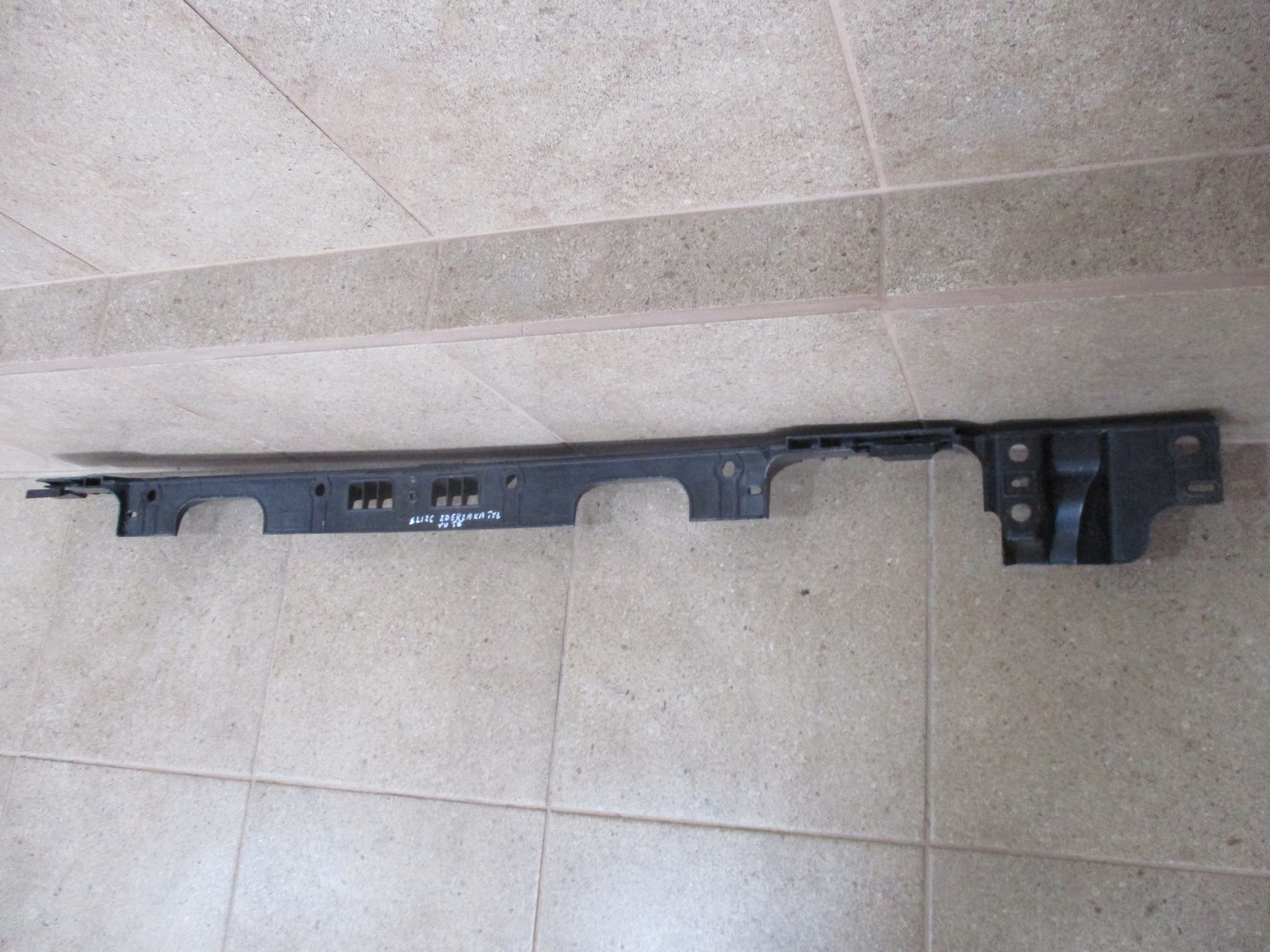 support central of a bumper rear part VW T5