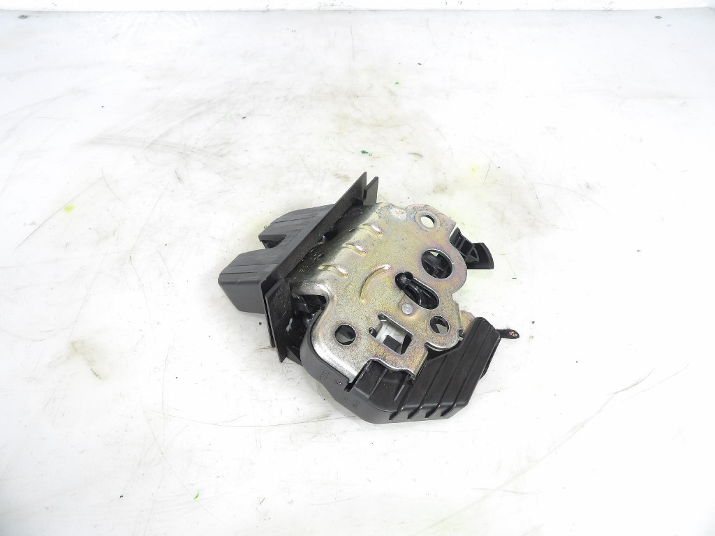 SKODA RAPID LIFTBACK lock bonnet boot 8R0827505A