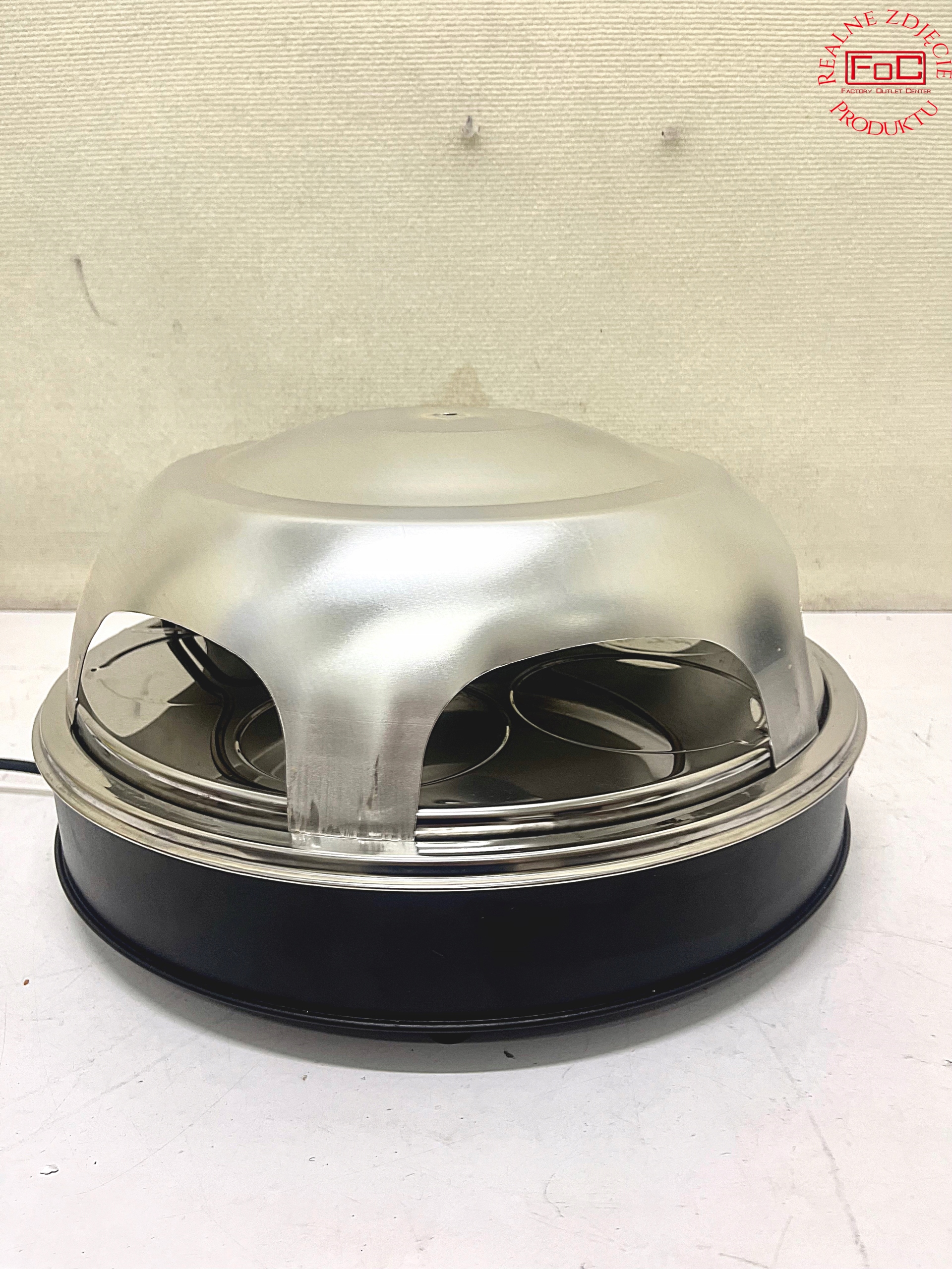 Piec do Mini Pizzy EMERIO PO-115984 DEFEKT 1200W Długość (cm) 44 cm