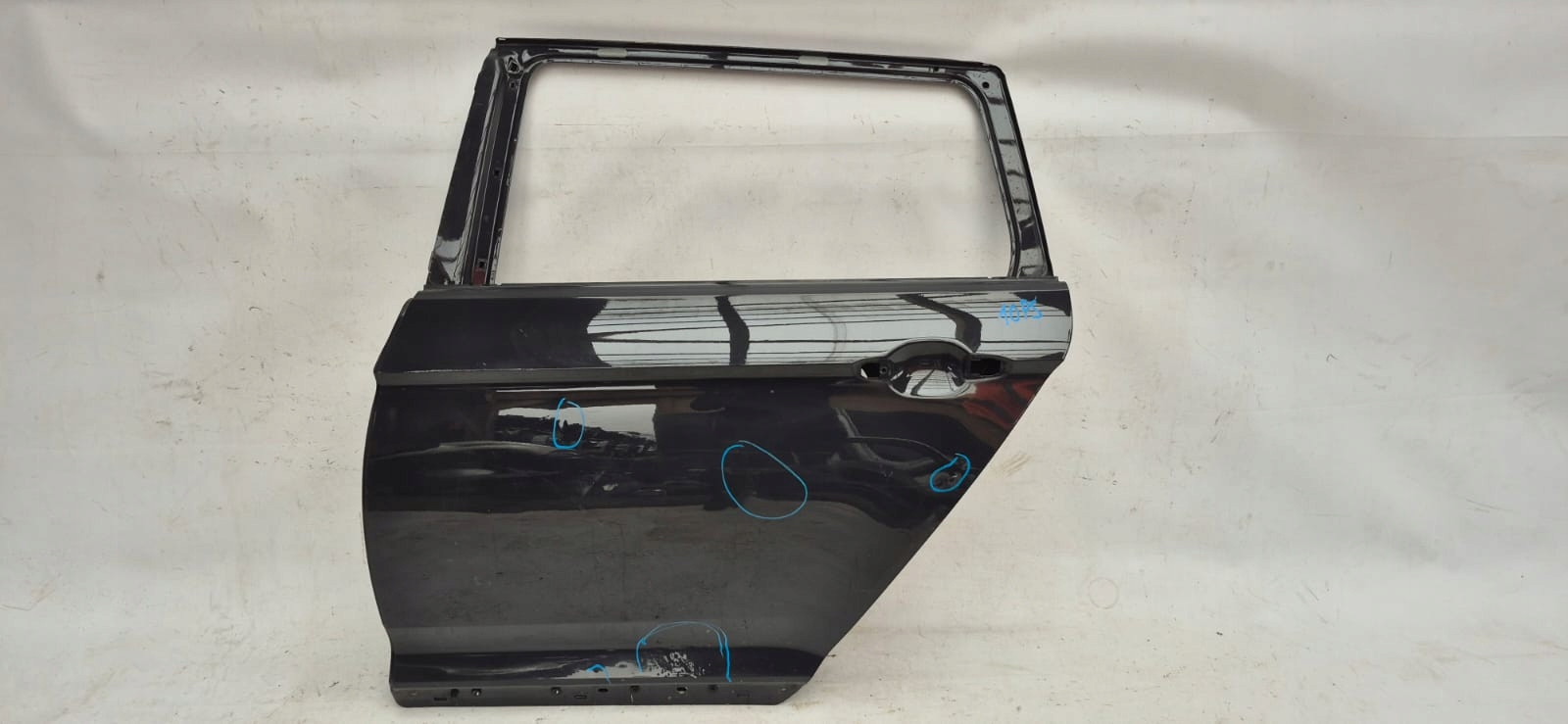 VW PASSAT B8 KOMBI 14-23 Tür heck hinten links