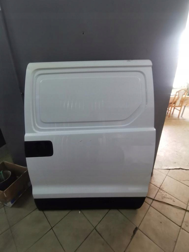 door sliding complete left HYUNDAI H-1 II 07-15