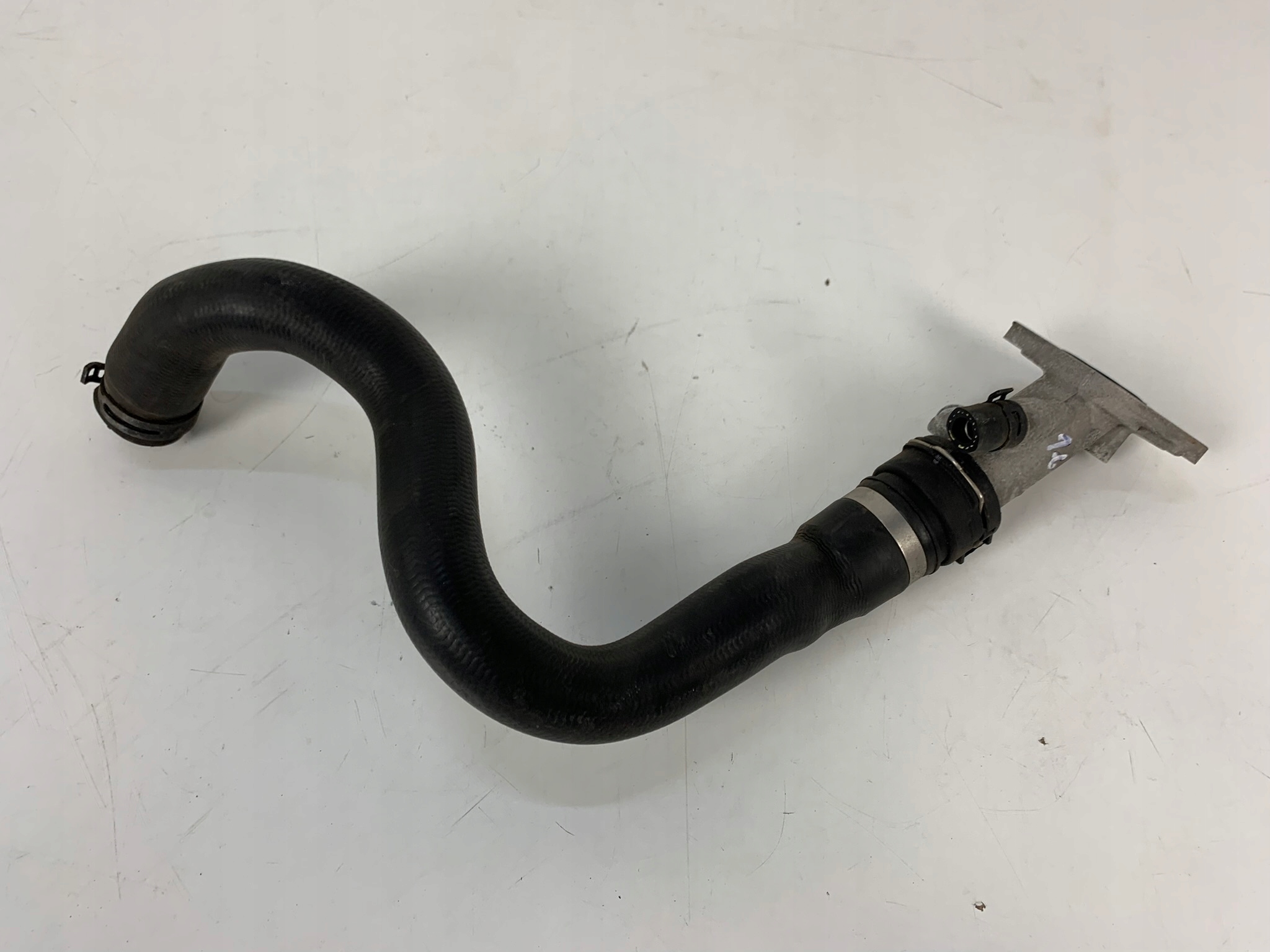 INSIGNIA B 1.6CDTI cijev prijenos vode 39087123