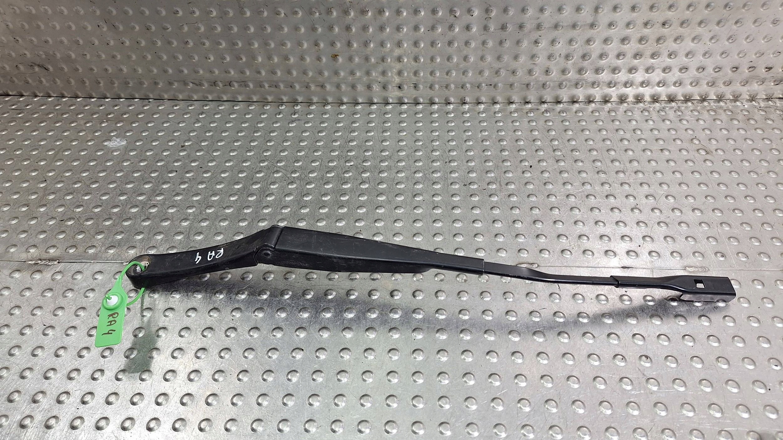 wiper arm left front 8S1955407 AUDI TT 8S