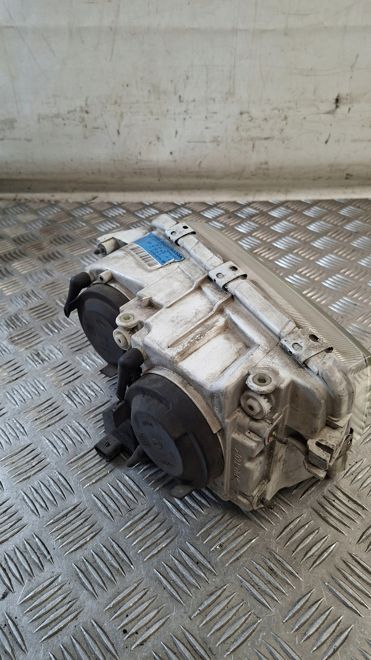 light right front VOLVO S40 LIFT