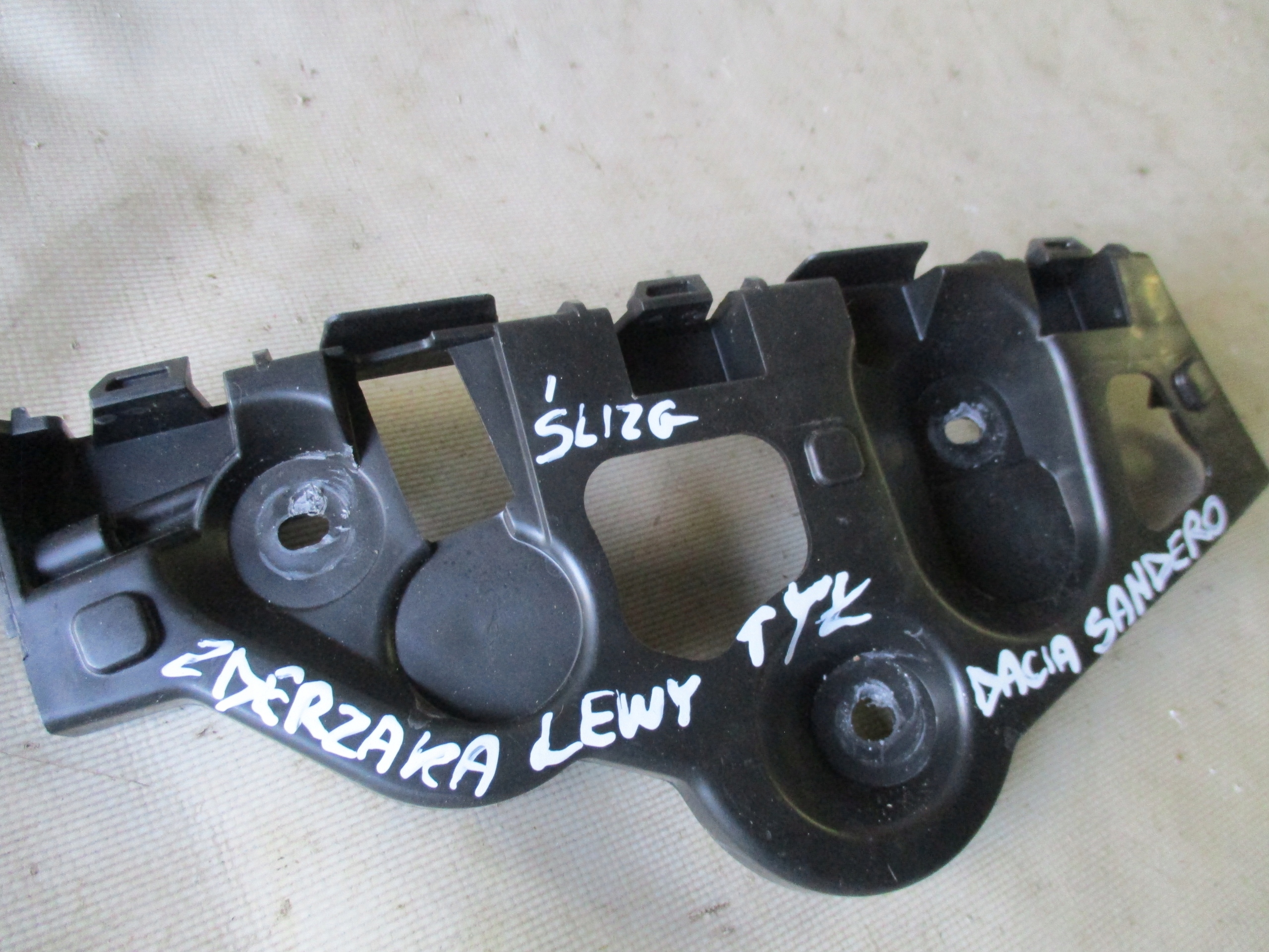 bumper bracket left rear part Dacia Sandero