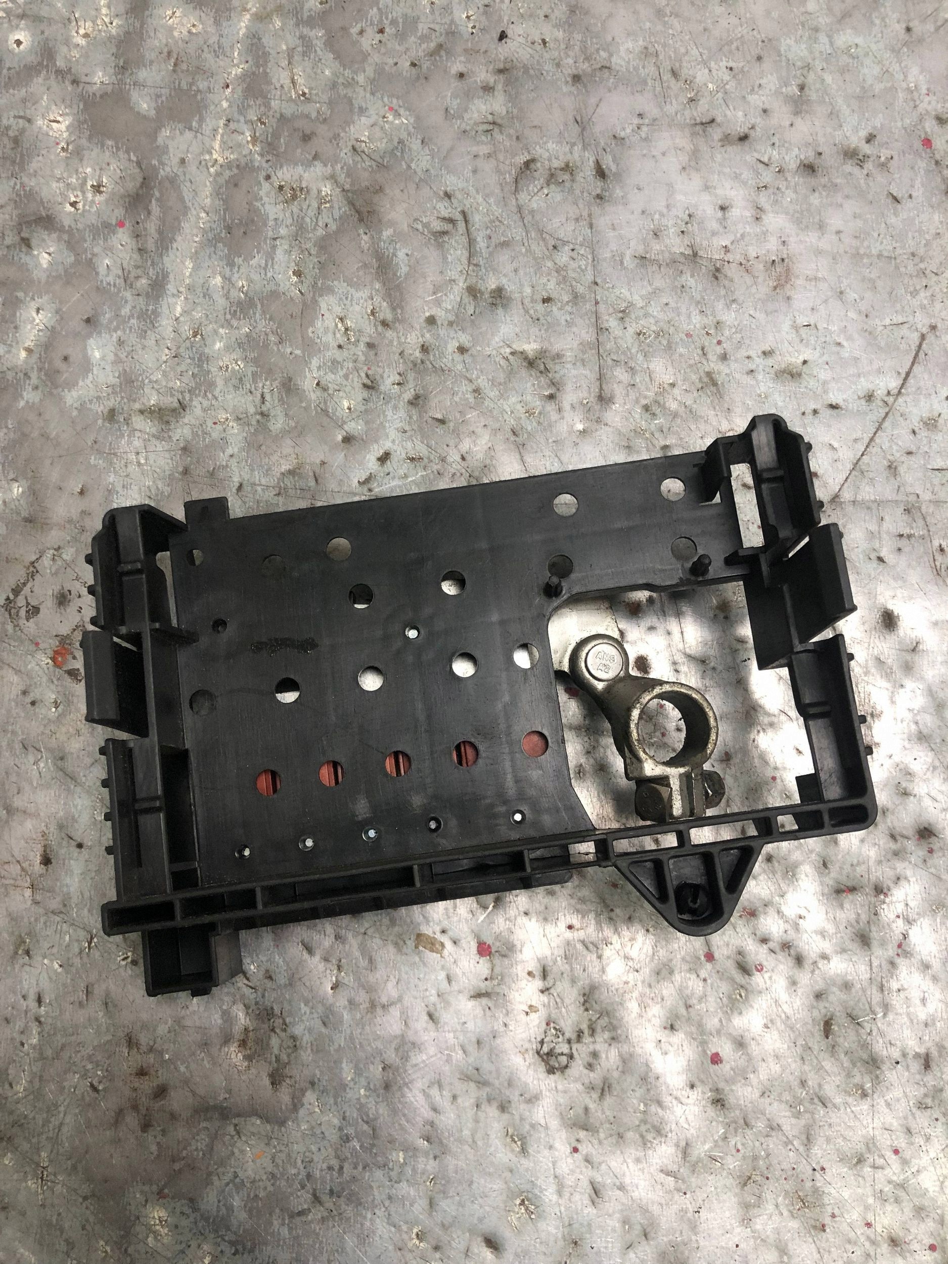 kapocs plusz OPEL ASTRA J 13302305