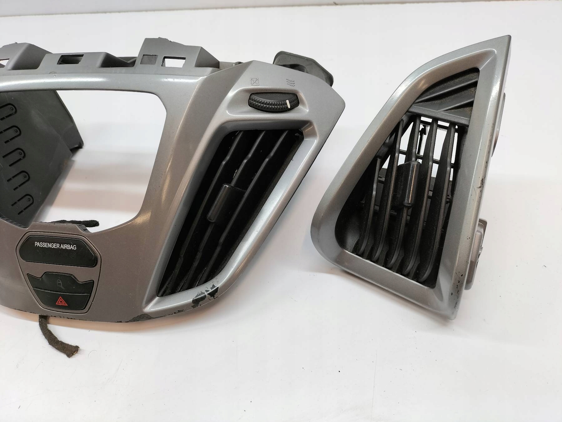 KRATKI air conditioning devices central left right frame KPL Ford Transit Custom and