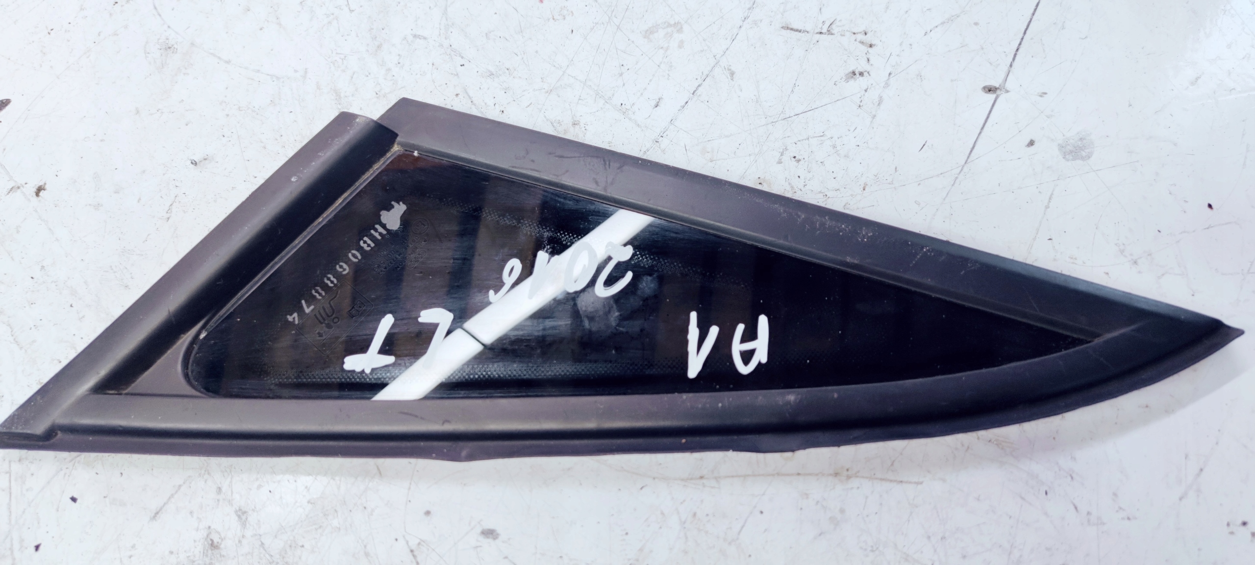 window bodywork AUDI A1 8X4 5-door left rear part 2016 R original !!!