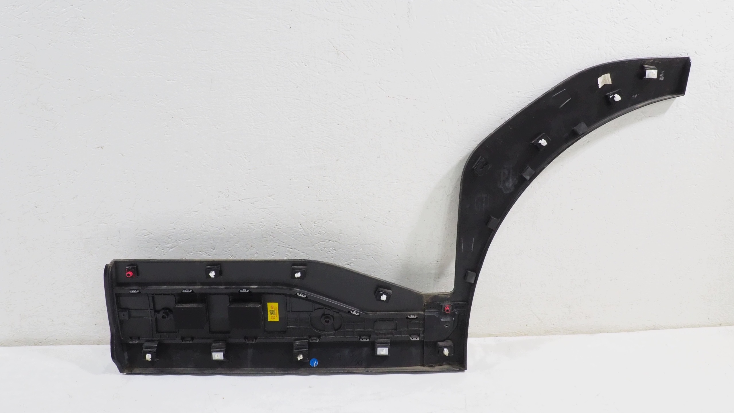 Kia EV3 moulding door right rear part 87734-EV200