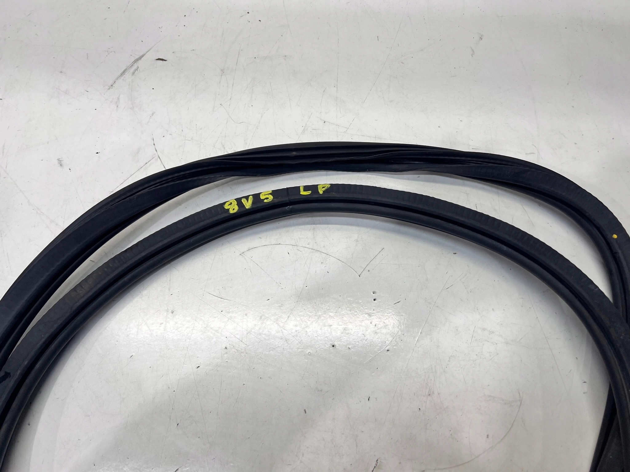 gasket door left front AUDI A3 8V sedan 8V5831721A