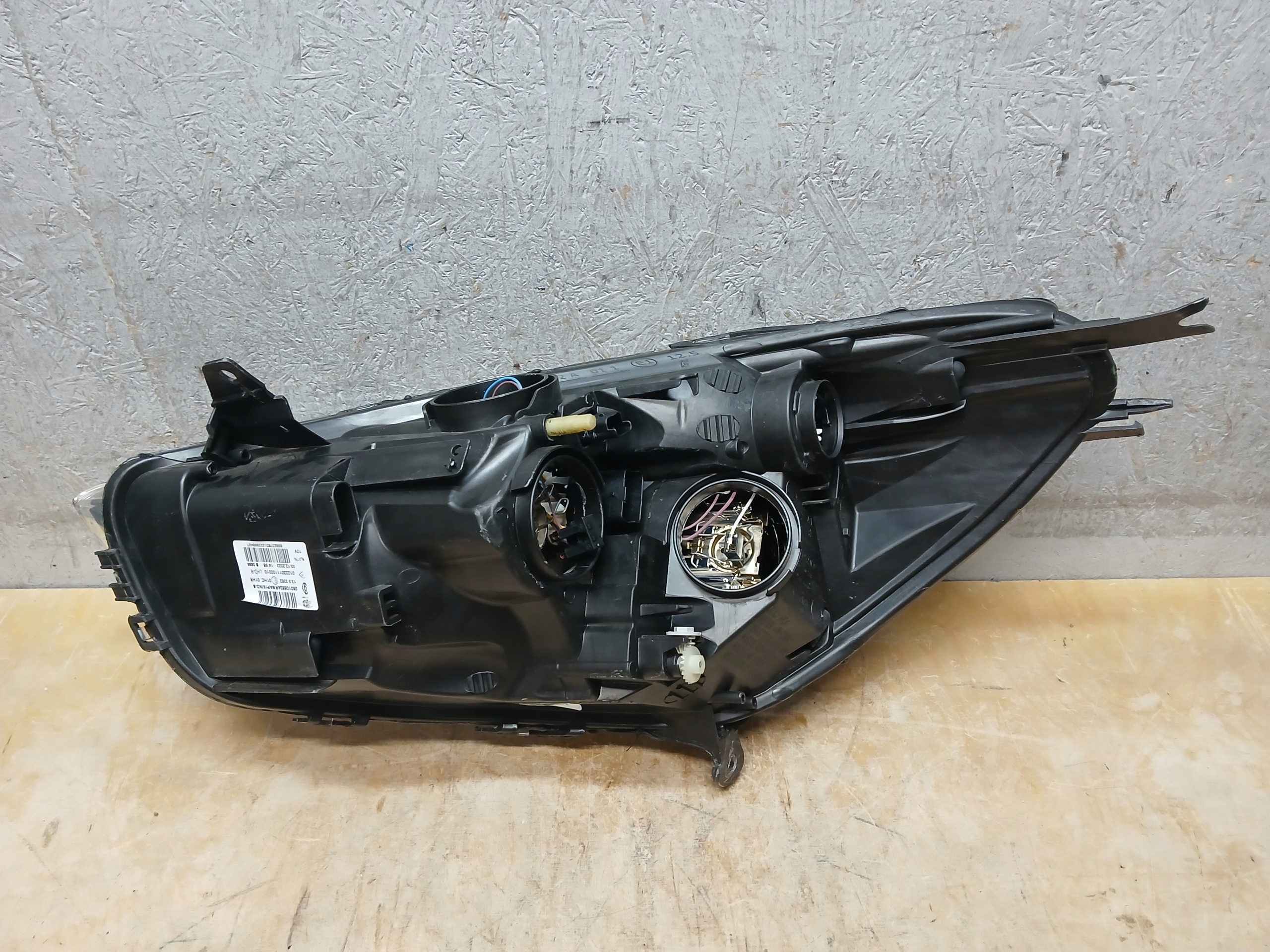 light front right RENAULT CLIO IV 4 260106624R