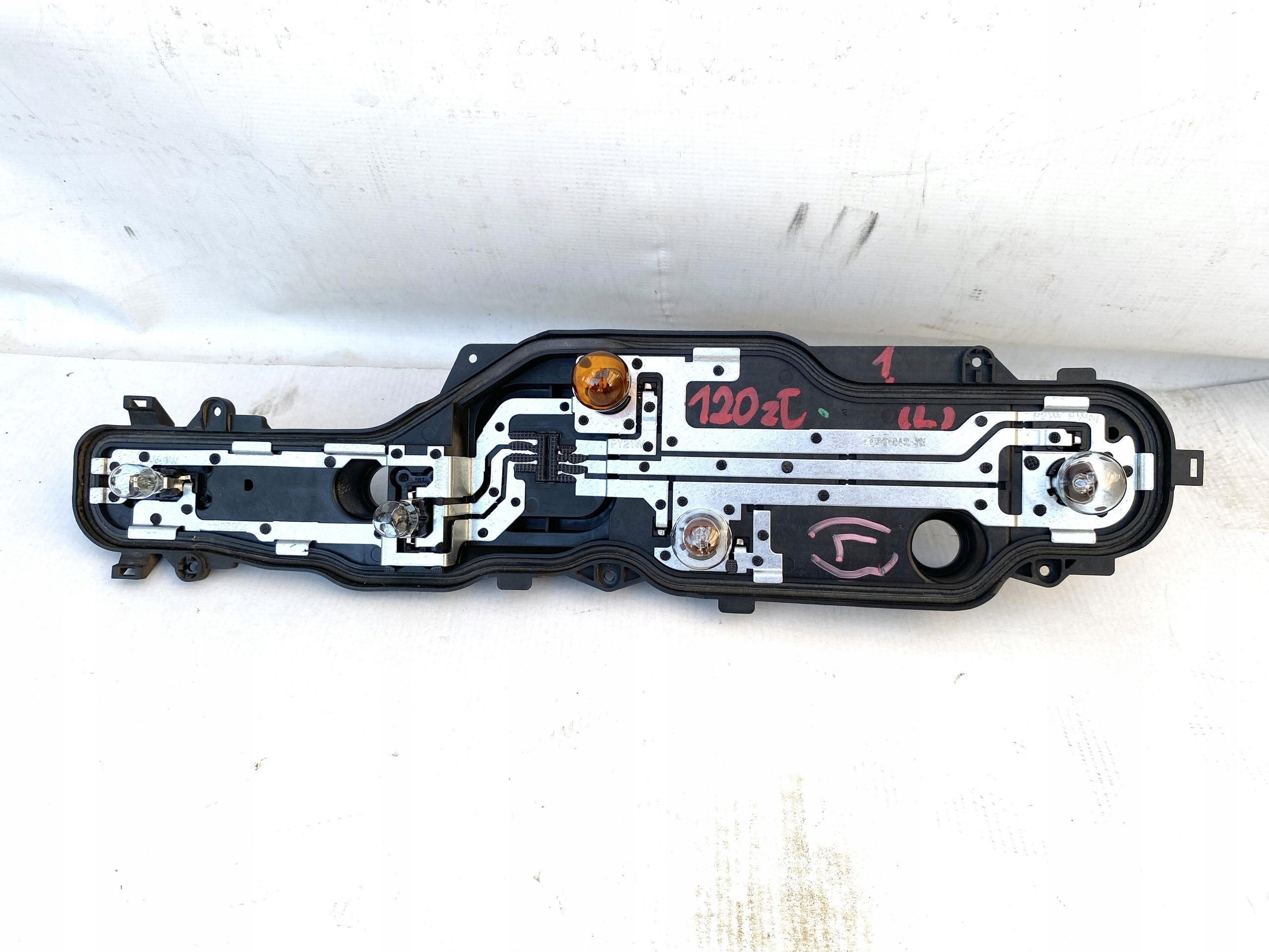 Boxer Jumper Ducato 14- adapter zarowki light housing rear part left 20620751