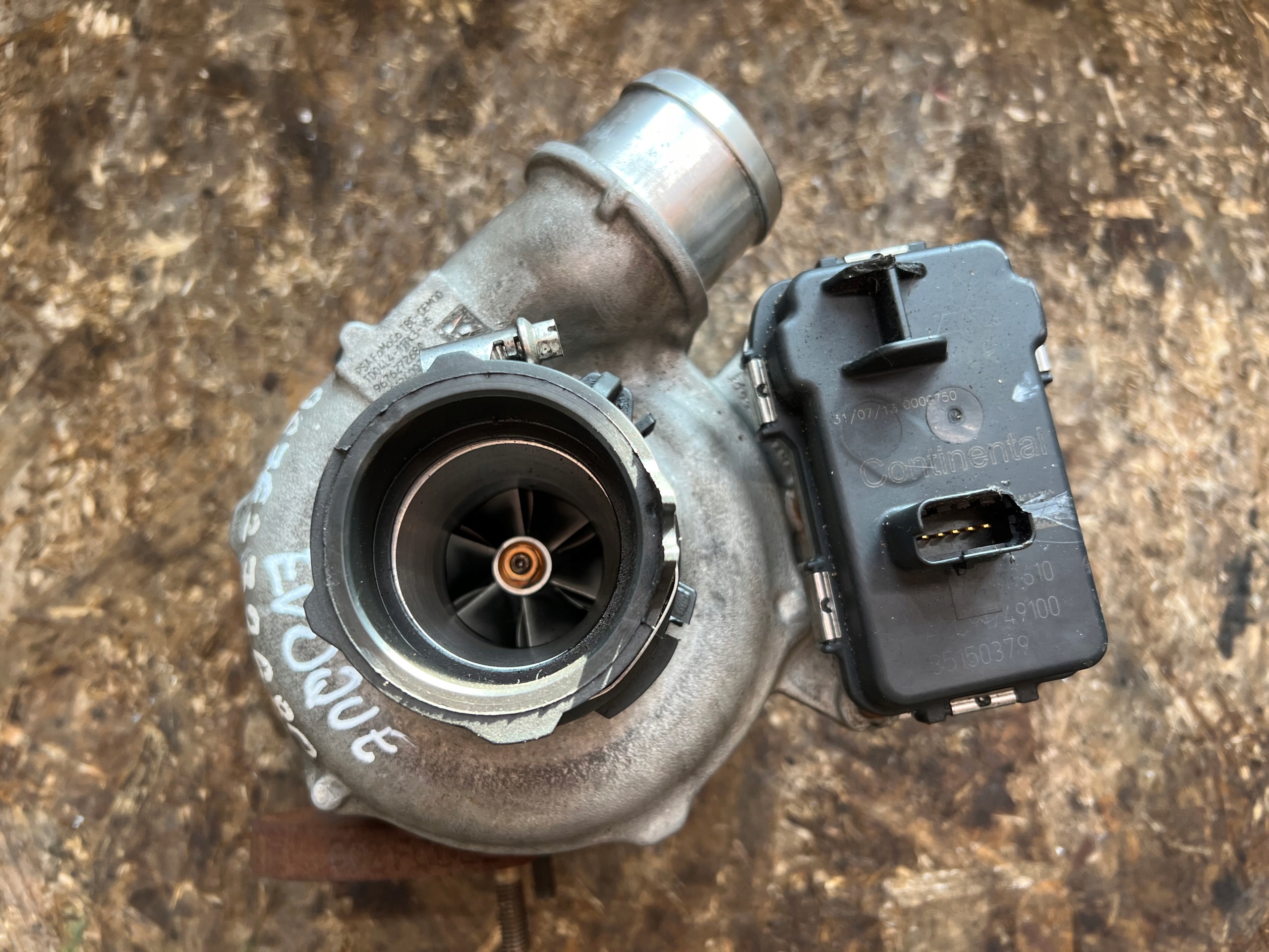 turbo JAGUAR XF X250 EVOQUE 2.2D 9676272680